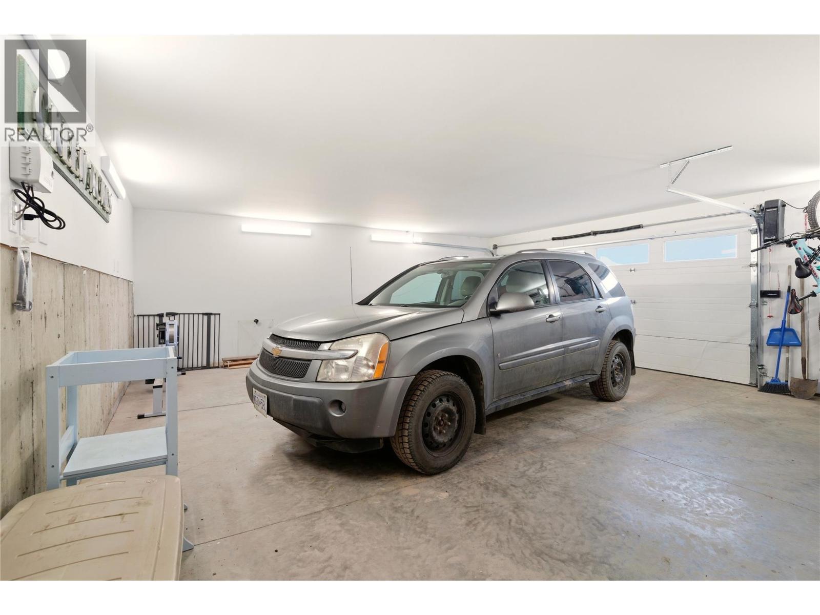 7111 Dunwaters Road, Kelowna, British Columbia  V1Z 3W6 - Photo 28 - 10376251