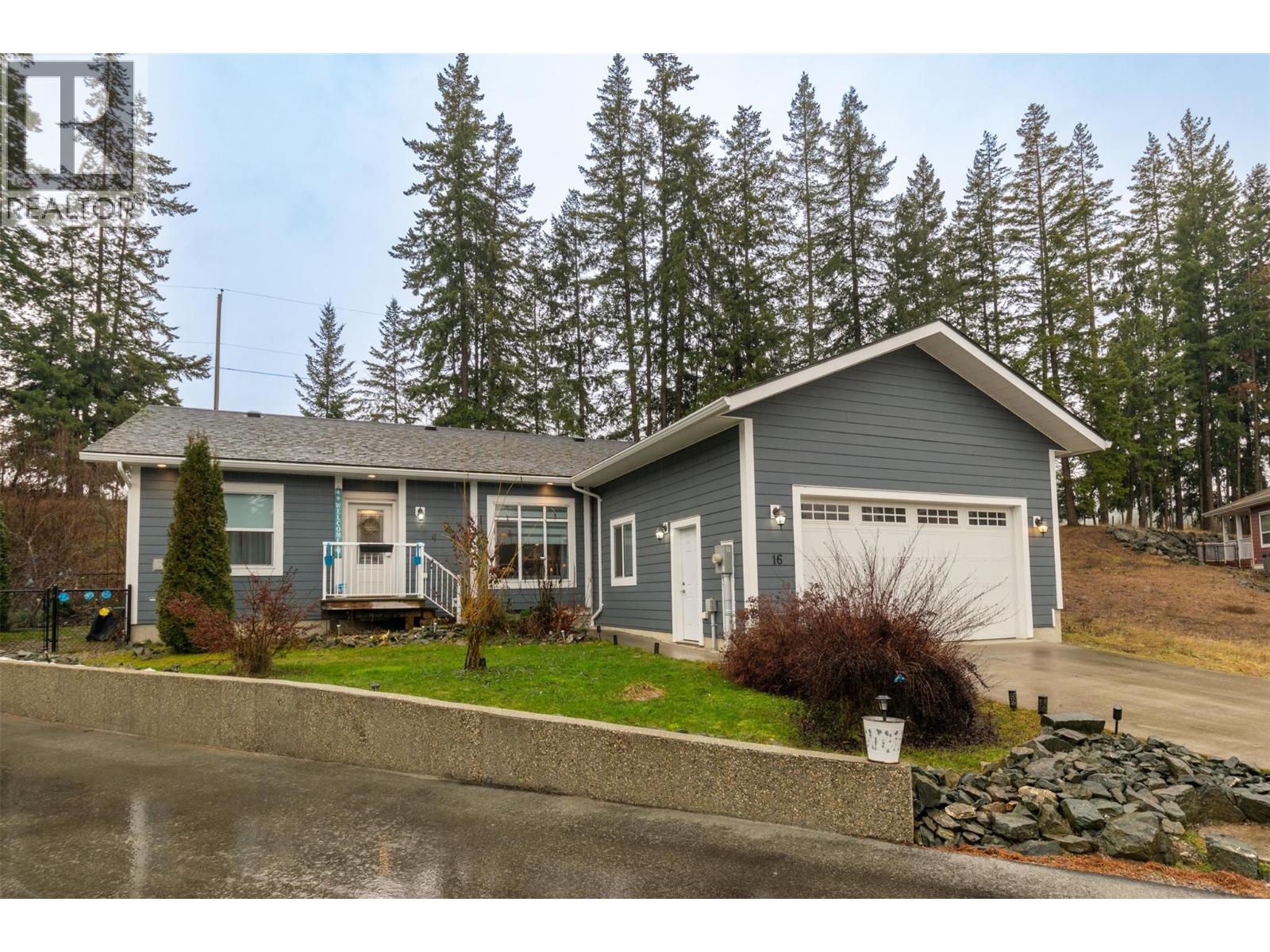 481 97b Highway Ne Unit# 16, Salmon Arm, British Columbia  V1E 1X5 - Photo 1 - 10374329