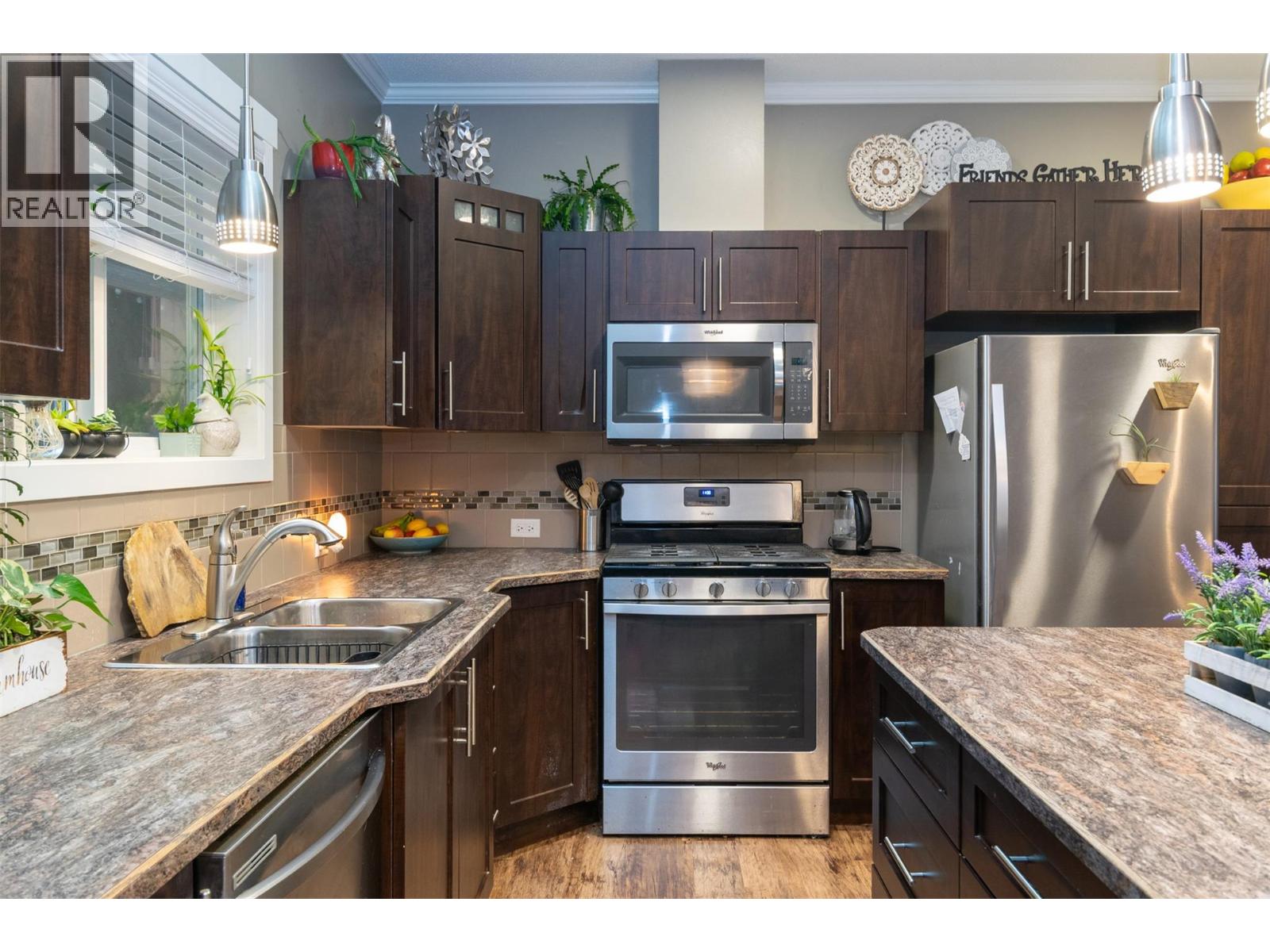 481 97b Highway Ne Unit# 16, Salmon Arm, British Columbia  V1E 1X5 - Photo 10 - 10374329