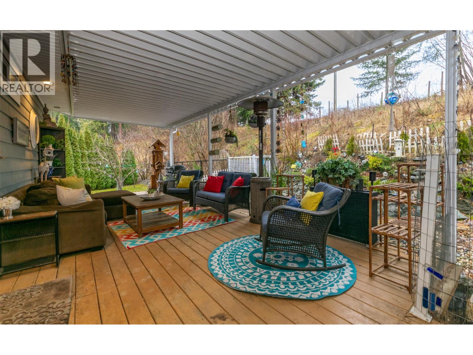 481 97b Highway Ne Unit# 16, Salmon Arm, British Columbia  V1E 1X5 - Photo 33 - 10374329