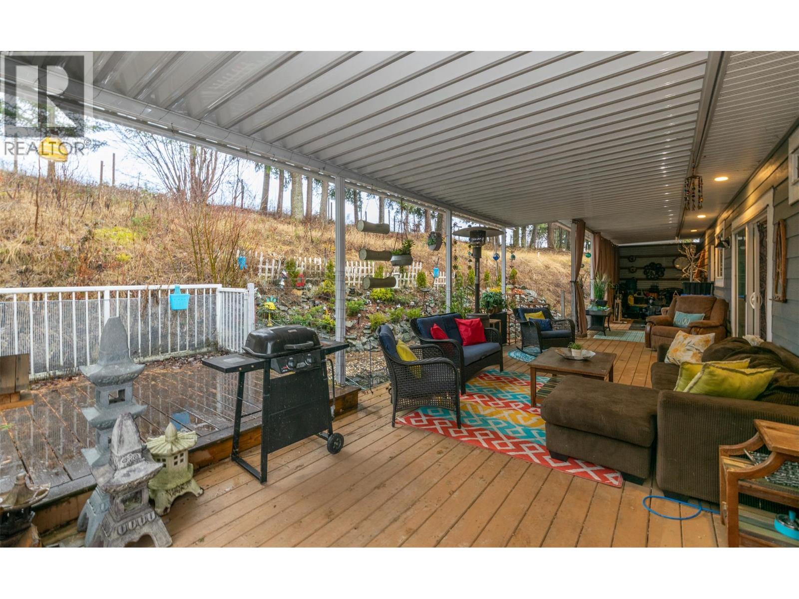 481 97b Highway Ne Unit# 16, Salmon Arm, British Columbia  V1E 1X5 - Photo 34 - 10374329