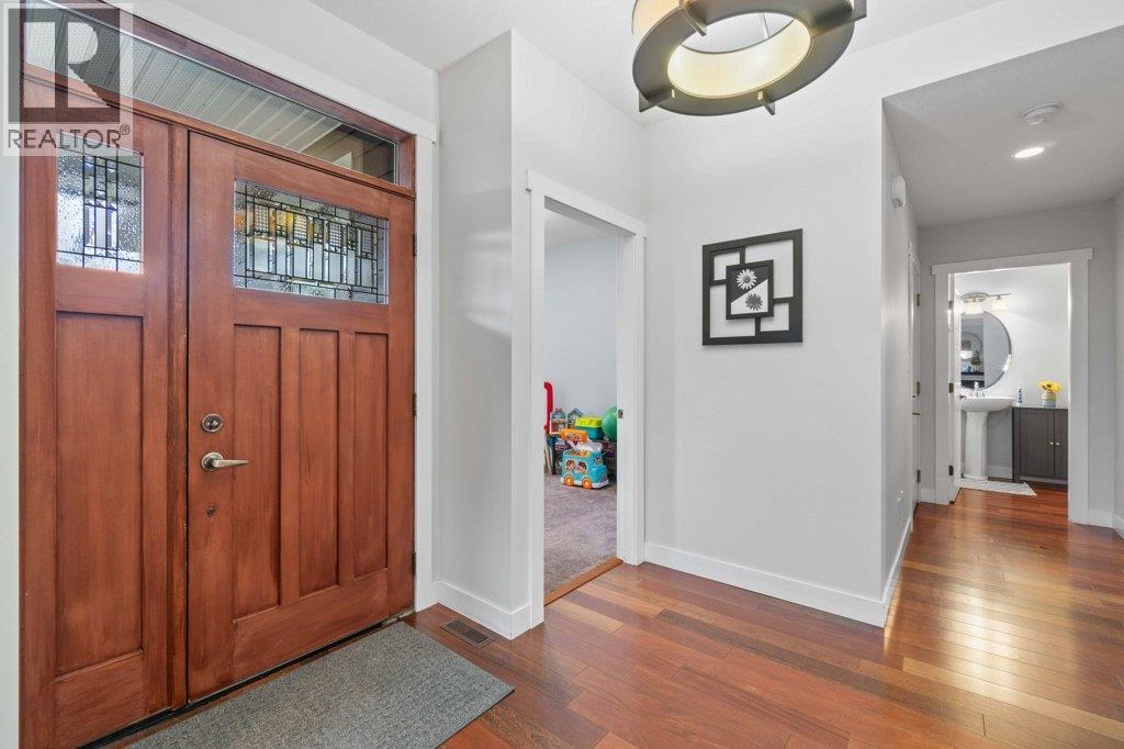 1270 7 Avenue Se, Salmon Arm, British Columbia  V1E 0A3 - Photo 14 - 10377515