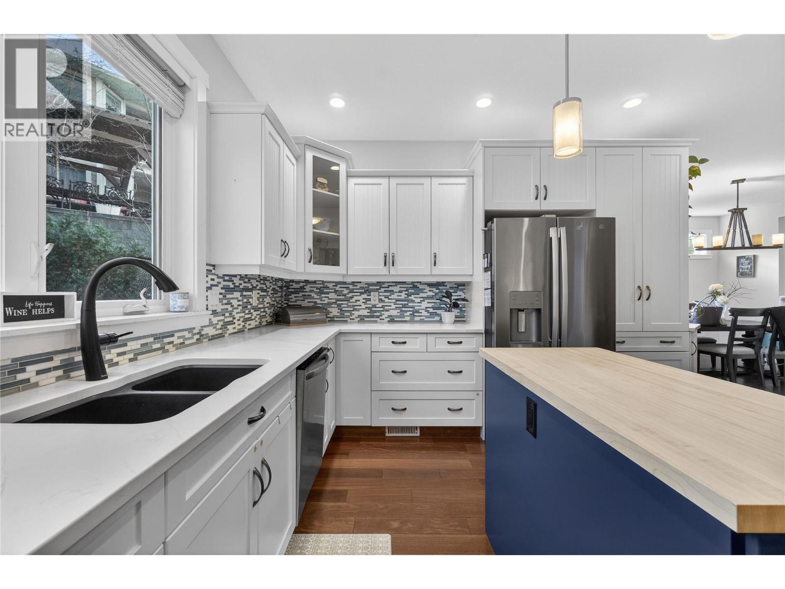 1270 7 Avenue Se, Salmon Arm, British Columbia  V1E 0A3 - Photo 26 - 10377515