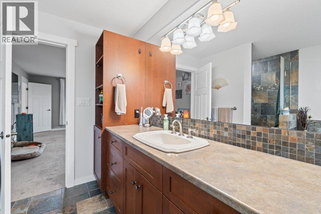 1270 7 Avenue Se, Salmon Arm, British Columbia  V1E 0A3 - Photo 48 - 10377515