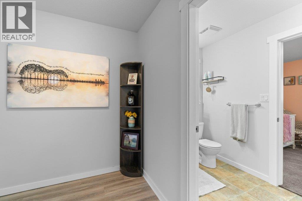 1270 7 Avenue Se, Salmon Arm, British Columbia  V1E 0A3 - Photo 62 - 10377515