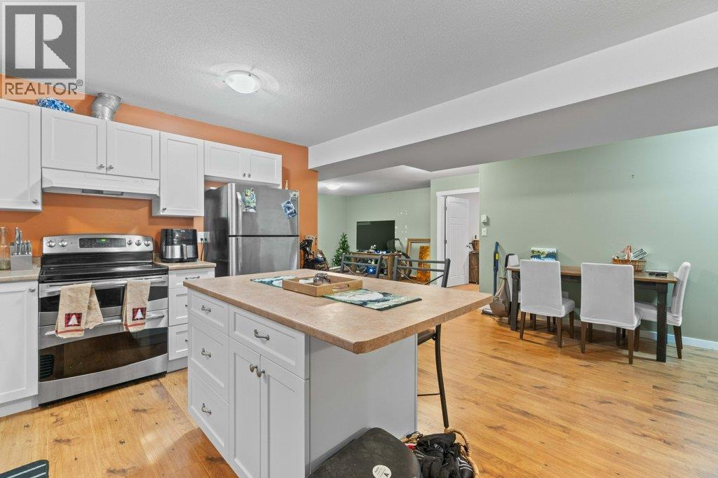 1270 7 Avenue Se, Salmon Arm, British Columbia  V1E 0A3 - Photo 79 - 10377515