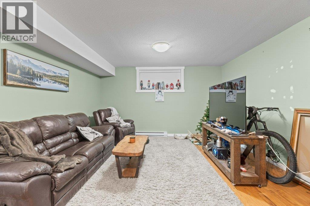 1270 7 Avenue Se, Salmon Arm, British Columbia  V1E 0A3 - Photo 82 - 10377515