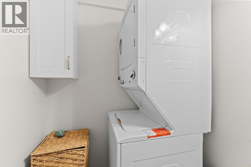 1270 7 Avenue Se, Salmon Arm, British Columbia  V1E 0A3 - Photo 87 - 10377515