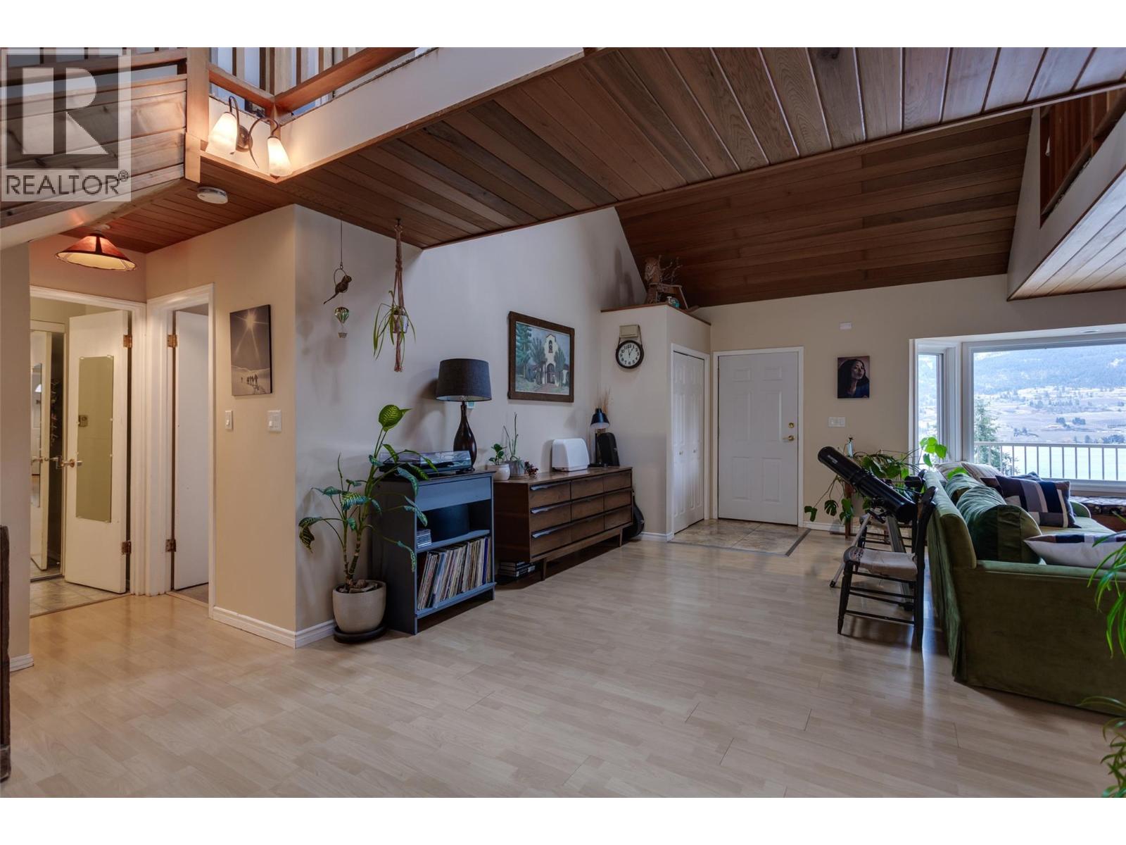 15130 Old Mission Road, Oyama, British Columbia  V4V 2A9 - Photo 14 - 10375736