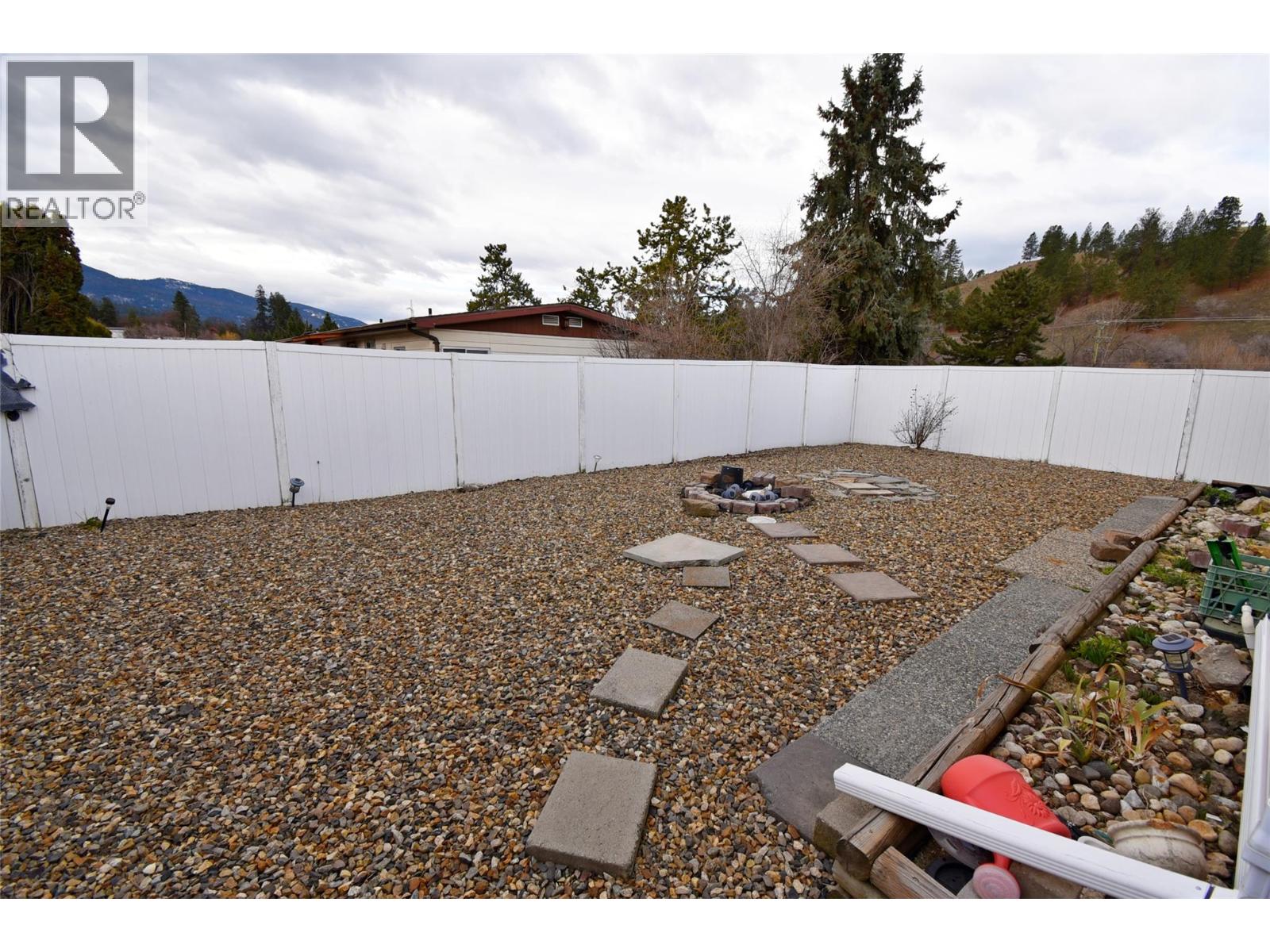 578 Guildford Court, Coldstream, British Columbia  V1B 2E3 - Photo 44 - 10377210