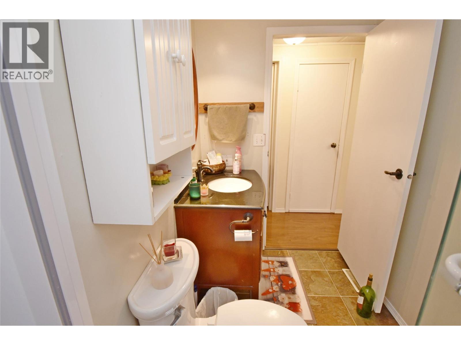 578 Guildford Court, Coldstream, British Columbia  V1B 2E3 - Photo 52 - 10377210