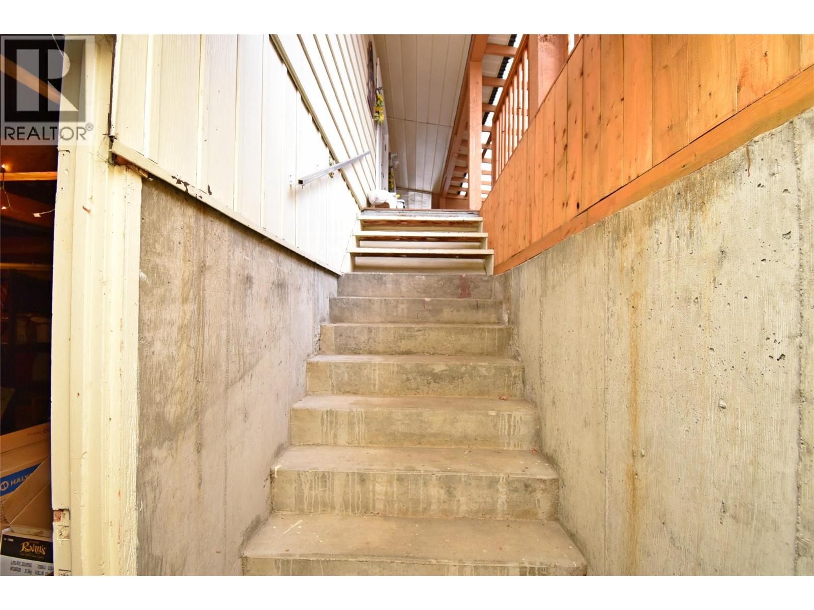 578 Guildford Court, Coldstream, British Columbia  V1B 2E3 - Photo 66 - 10377210