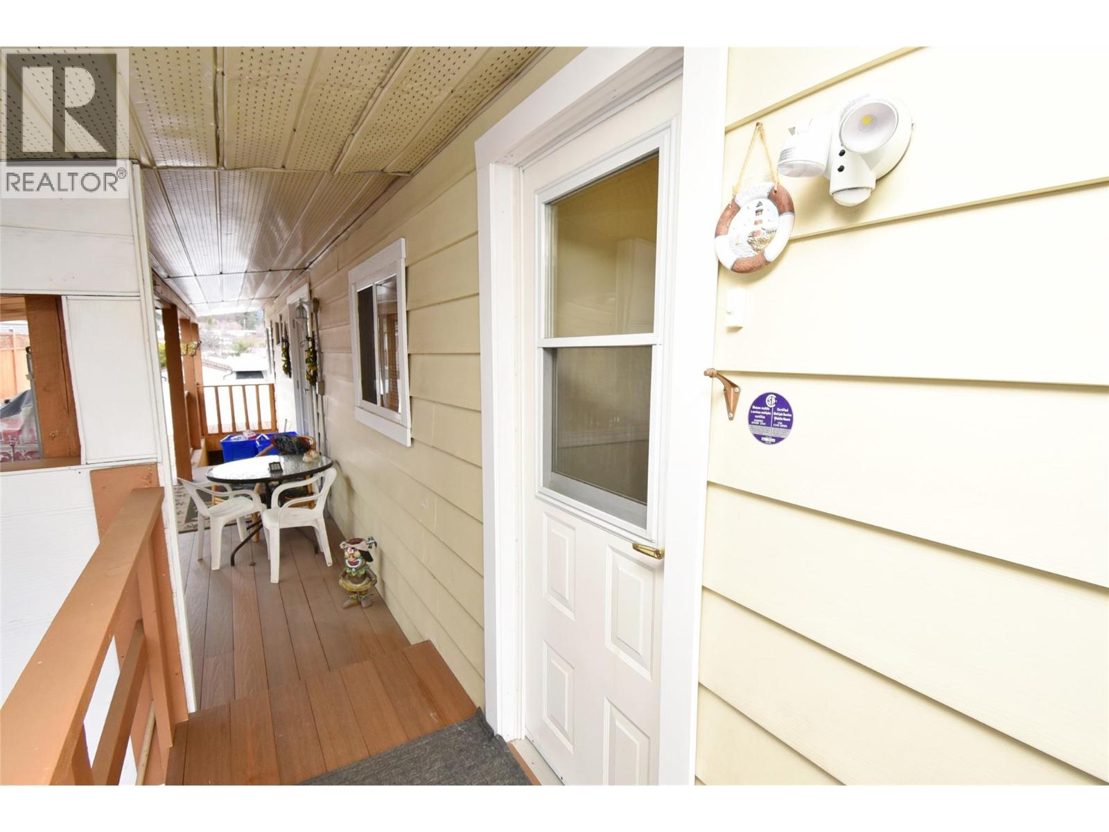 578 Guildford Court, Coldstream, British Columbia  V1B 2E3 - Photo 9 - 10377210