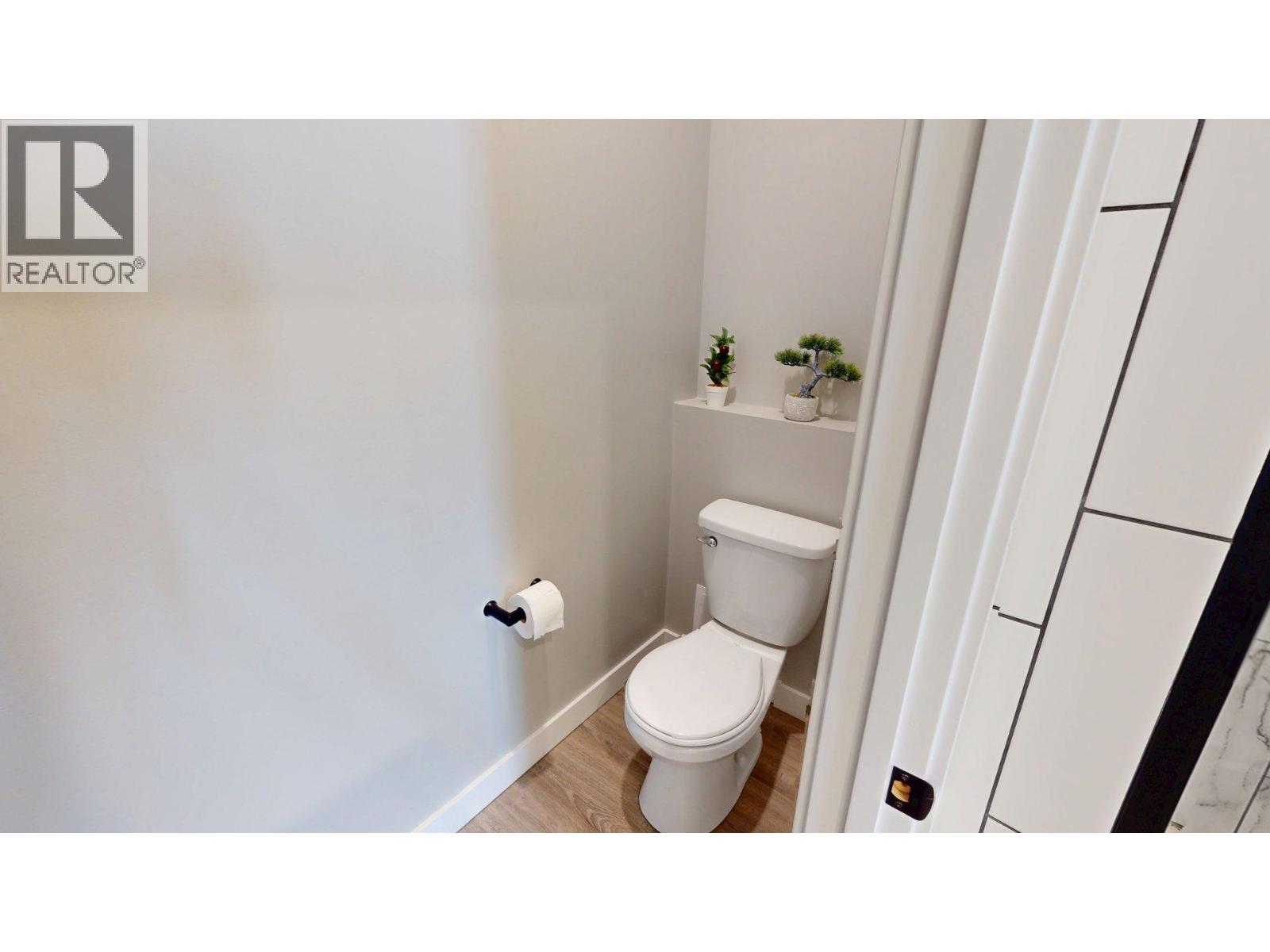 2258 Black Hawk Drive, Sparwood, British Columbia  V0B 2G2 - Photo 22 - 10377577