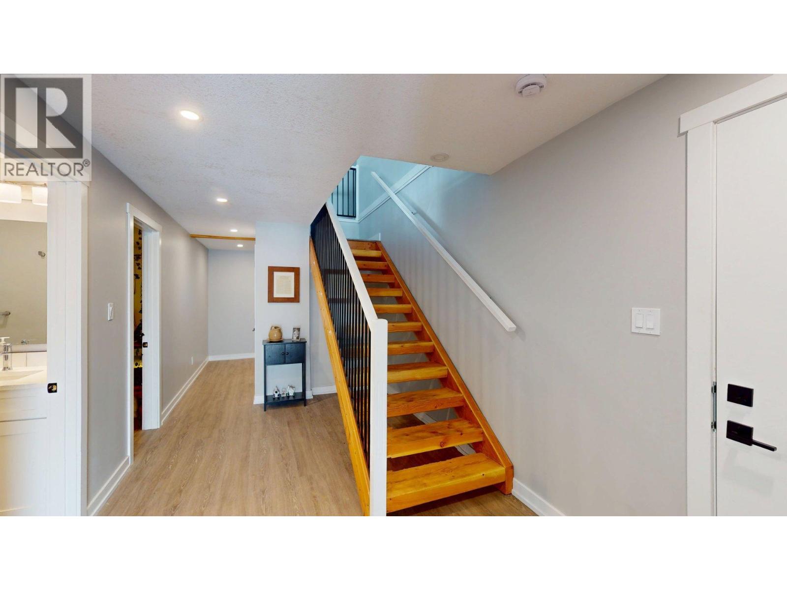 2258 Black Hawk Drive, Sparwood, British Columbia  V0B 2G2 - Photo 24 - 10377577