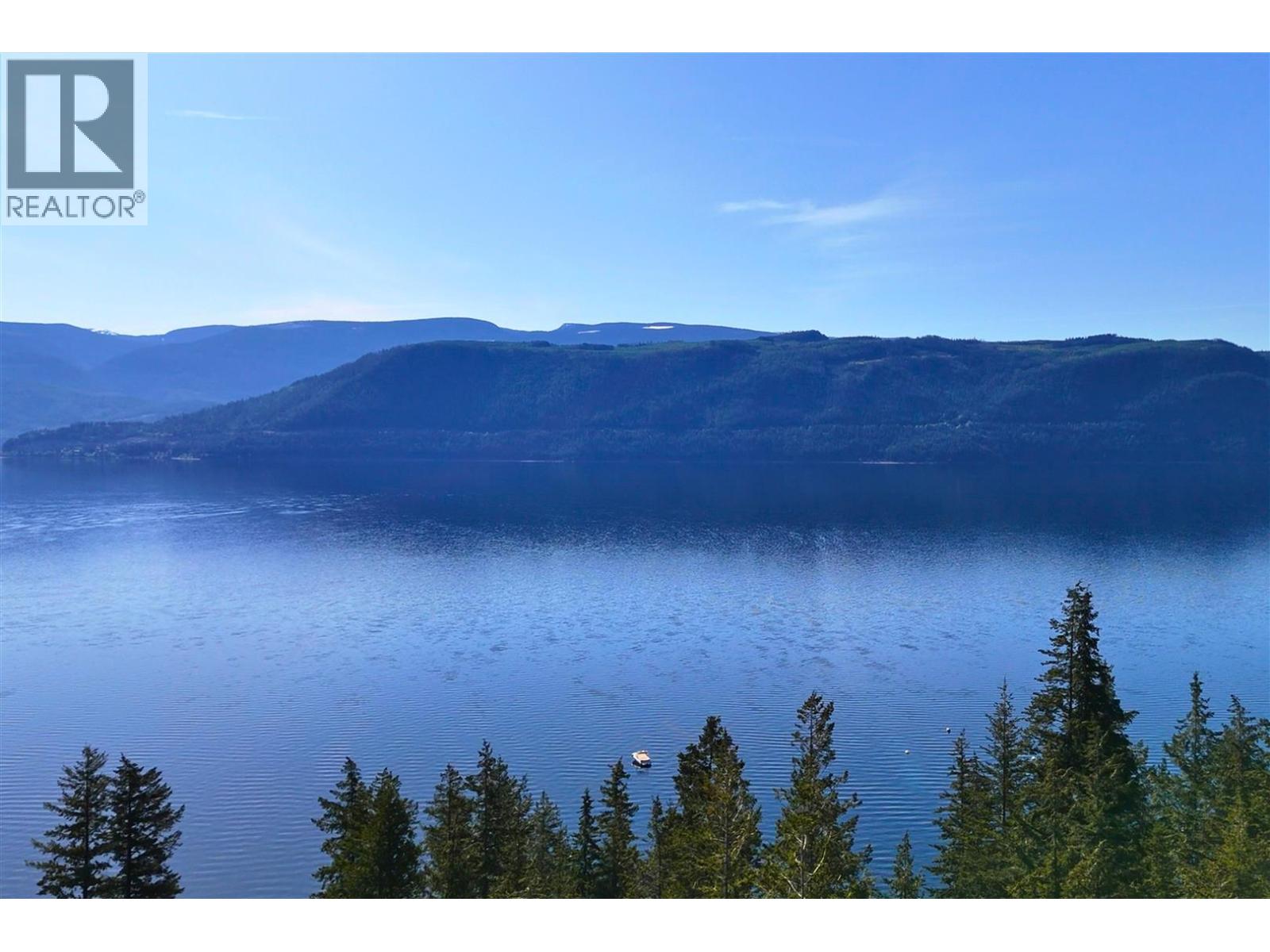 Sunnybrae Canoe Point Road, Tappen, British Columbia  V0E 2X0 - Photo 1 - 10377718