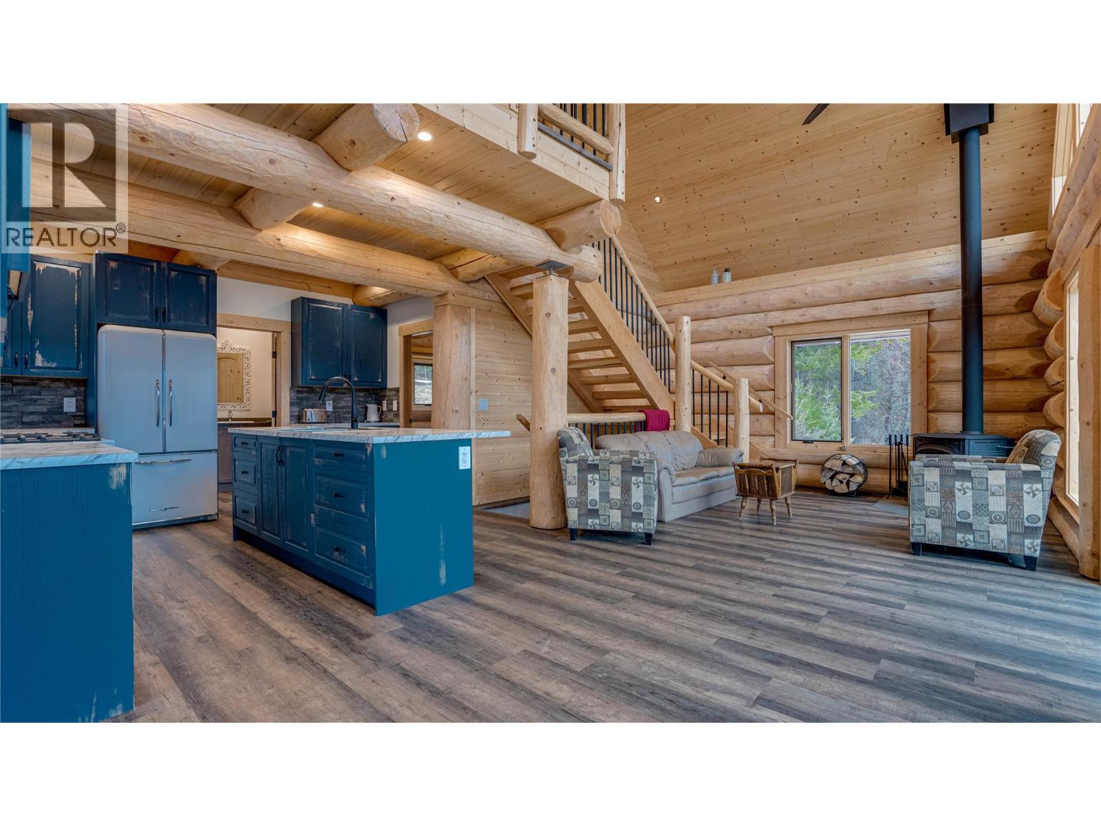 682 Lower Inonoaklin Road, Edgewood, British Columbia  V0G 1J0 - Photo 16 - 10377581