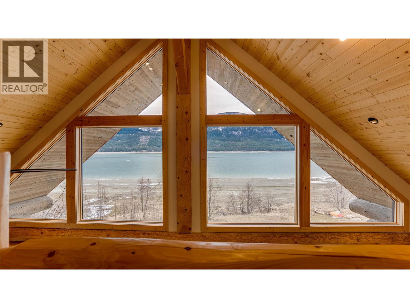 682 Lower Inonoaklin Road, Edgewood, British Columbia  V0G 1J0 - Photo 36 - 10377581