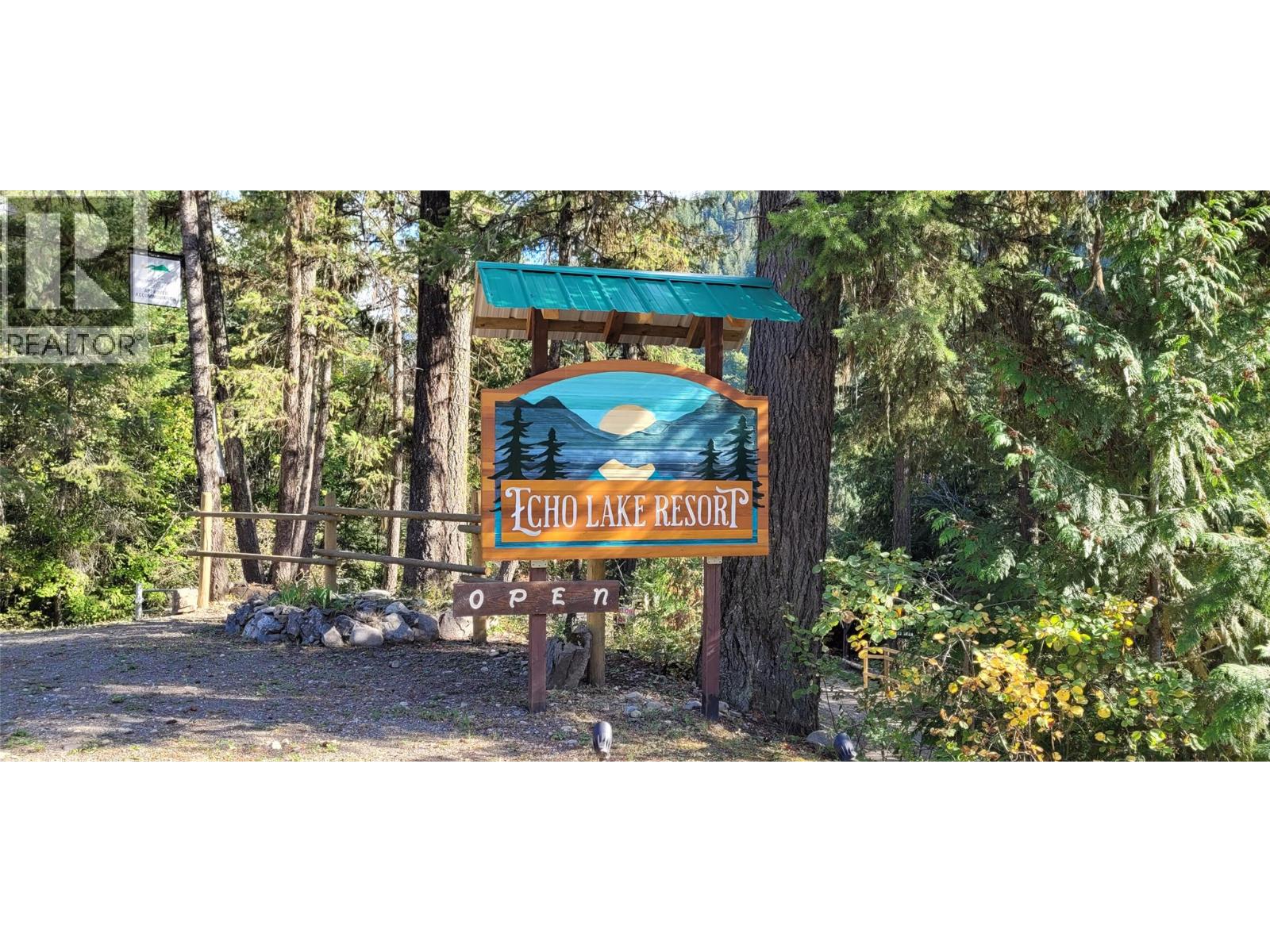 2126 Creighton Valley Road, Lumby, British Columbia  V0E 2G1 - Photo 2 - 10377499