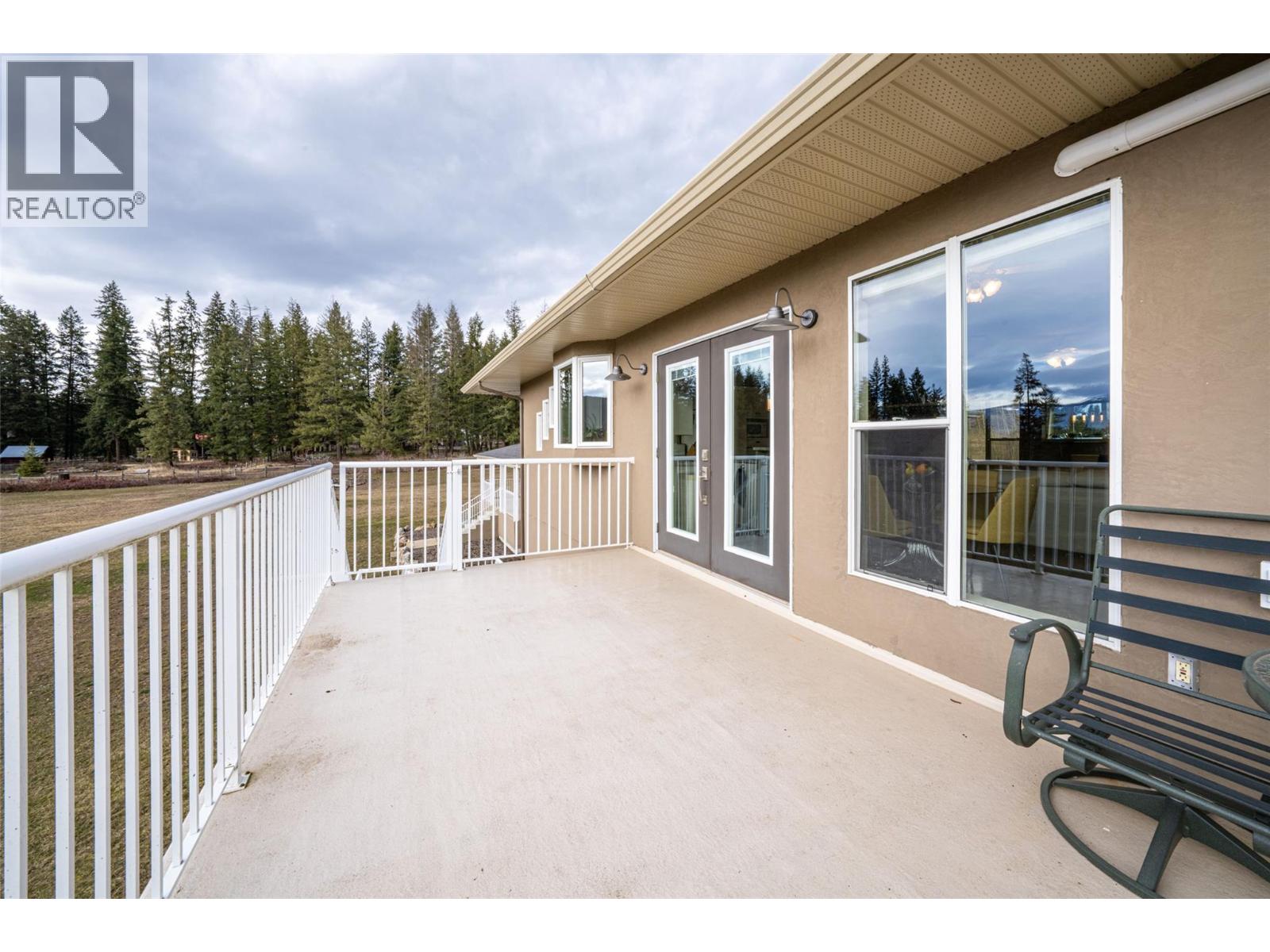 1851 70 Street Se, Salmon Arm, British Columbia  V1E 1X4 - Photo 22 - 10377361
