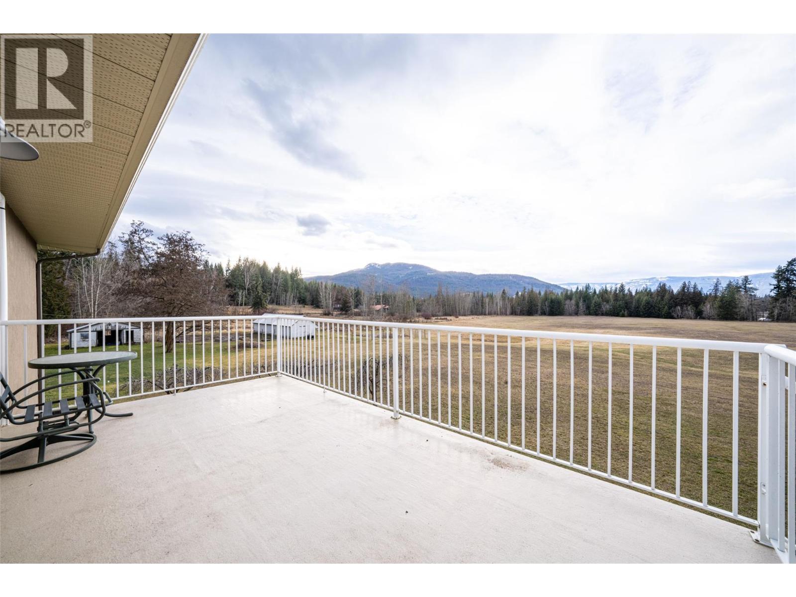 1851 70 Street Se, Salmon Arm, British Columbia  V1E 1X4 - Photo 23 - 10377361