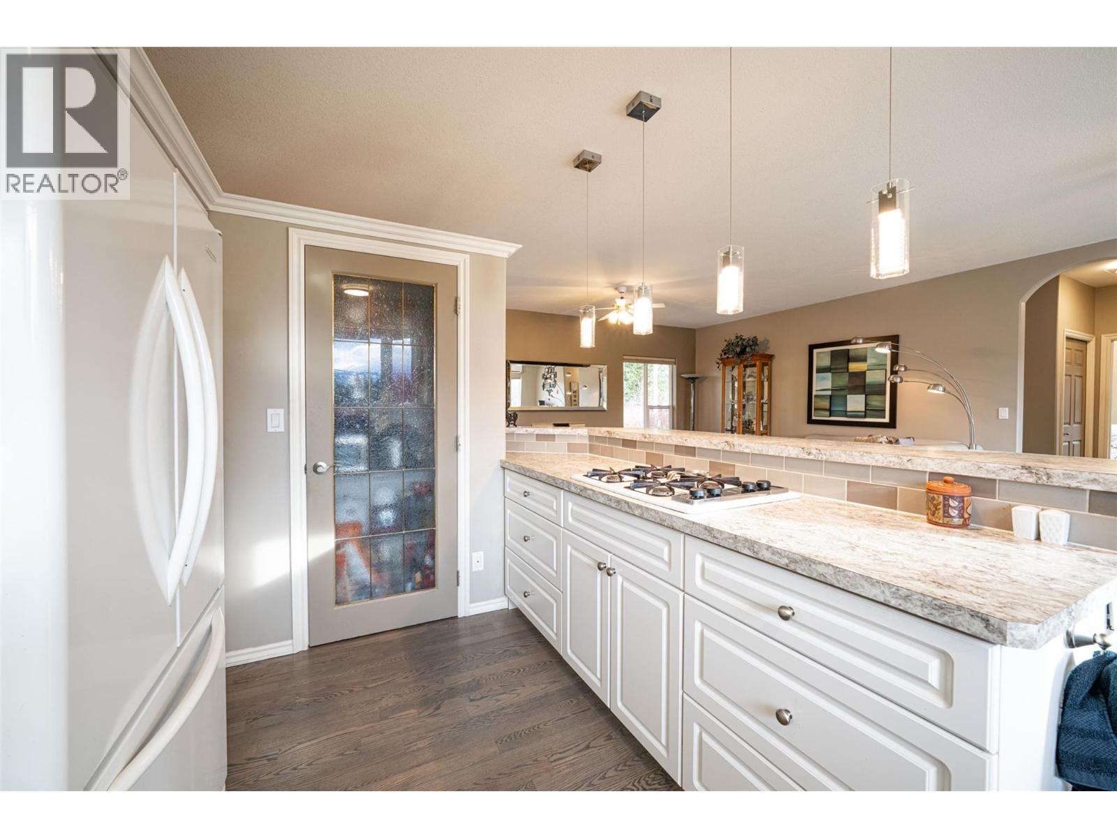 1851 70 Street Se, Salmon Arm, British Columbia  V1E 1X4 - Photo 36 - 10377361