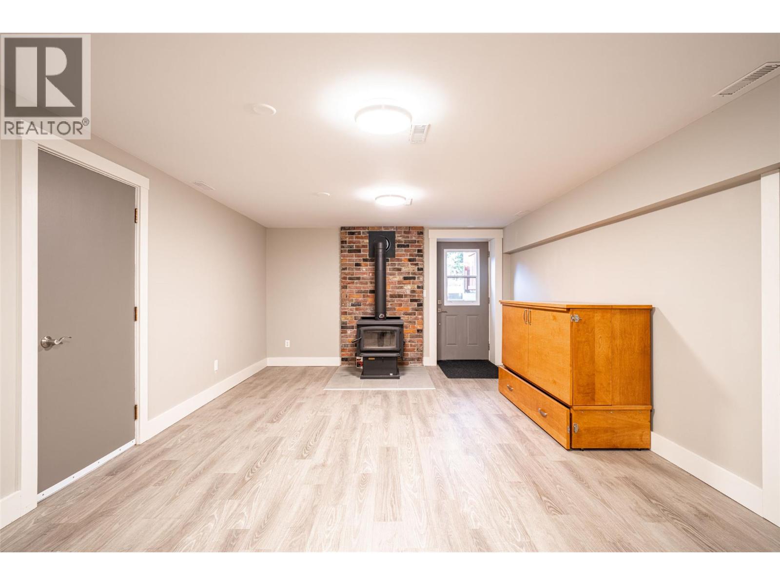 1851 70 Street Se, Salmon Arm, British Columbia  V1E 1X4 - Photo 64 - 10377361
