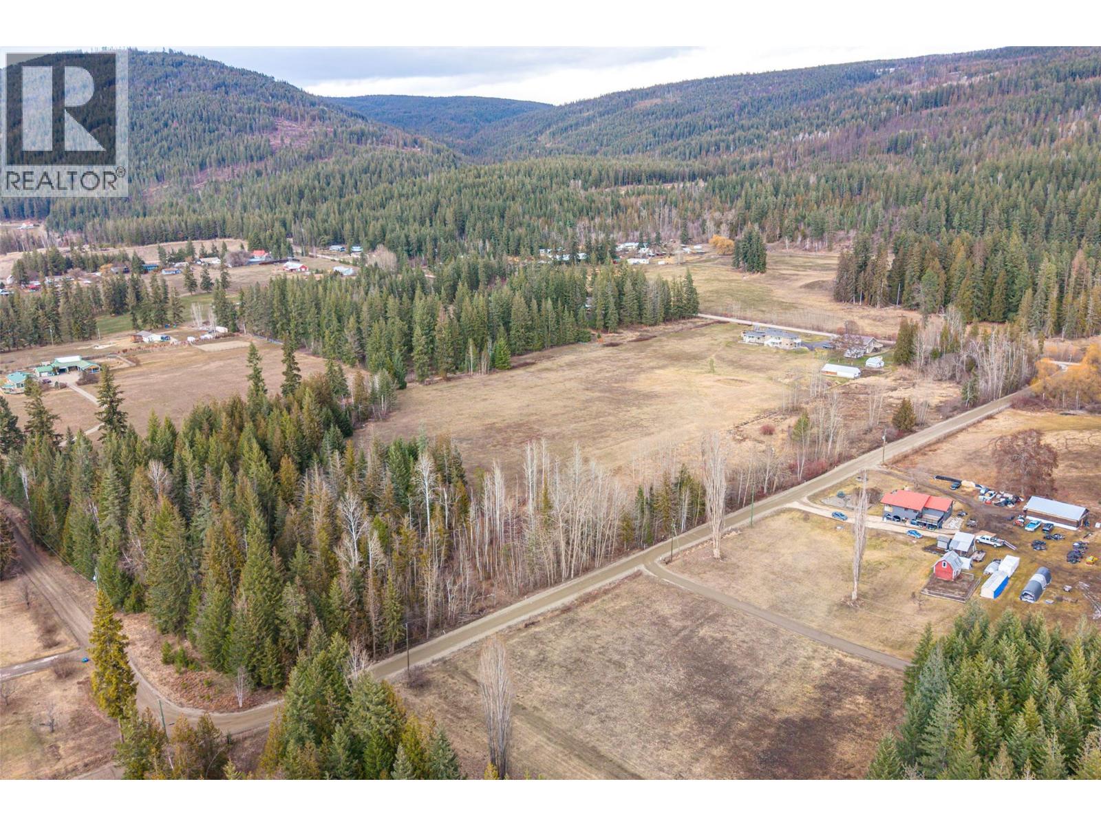 1851 70 Street Se, Salmon Arm, British Columbia  V1E 1X4 - Photo 69 - 10377361