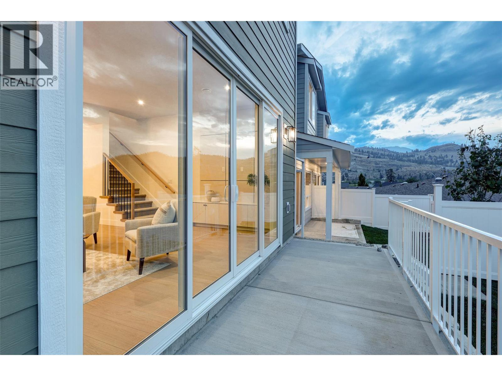 392 Chardonnay Avenue, Oliver, British Columbia  V0H 1T4 - Photo 33 - 10377569