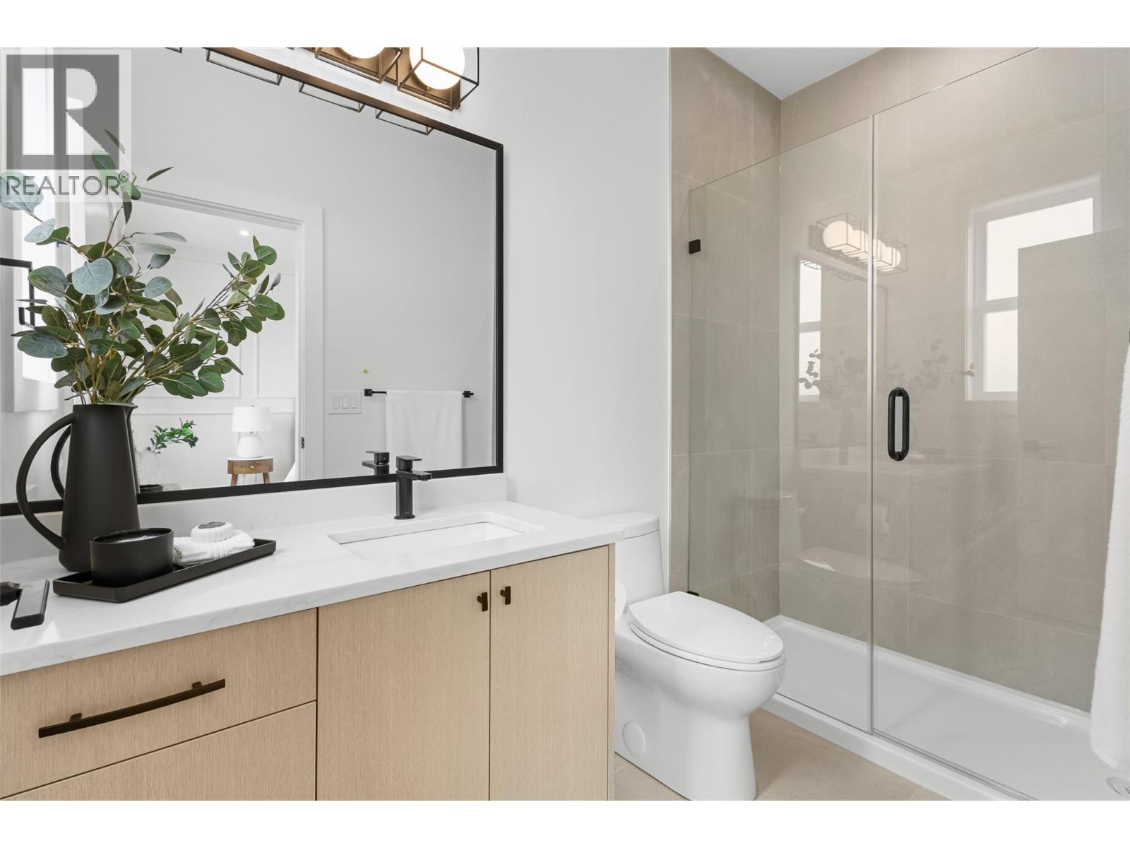 392 Chardonnay Avenue, Oliver, British Columbia  V0H 1T4 - Photo 46 - 10377569