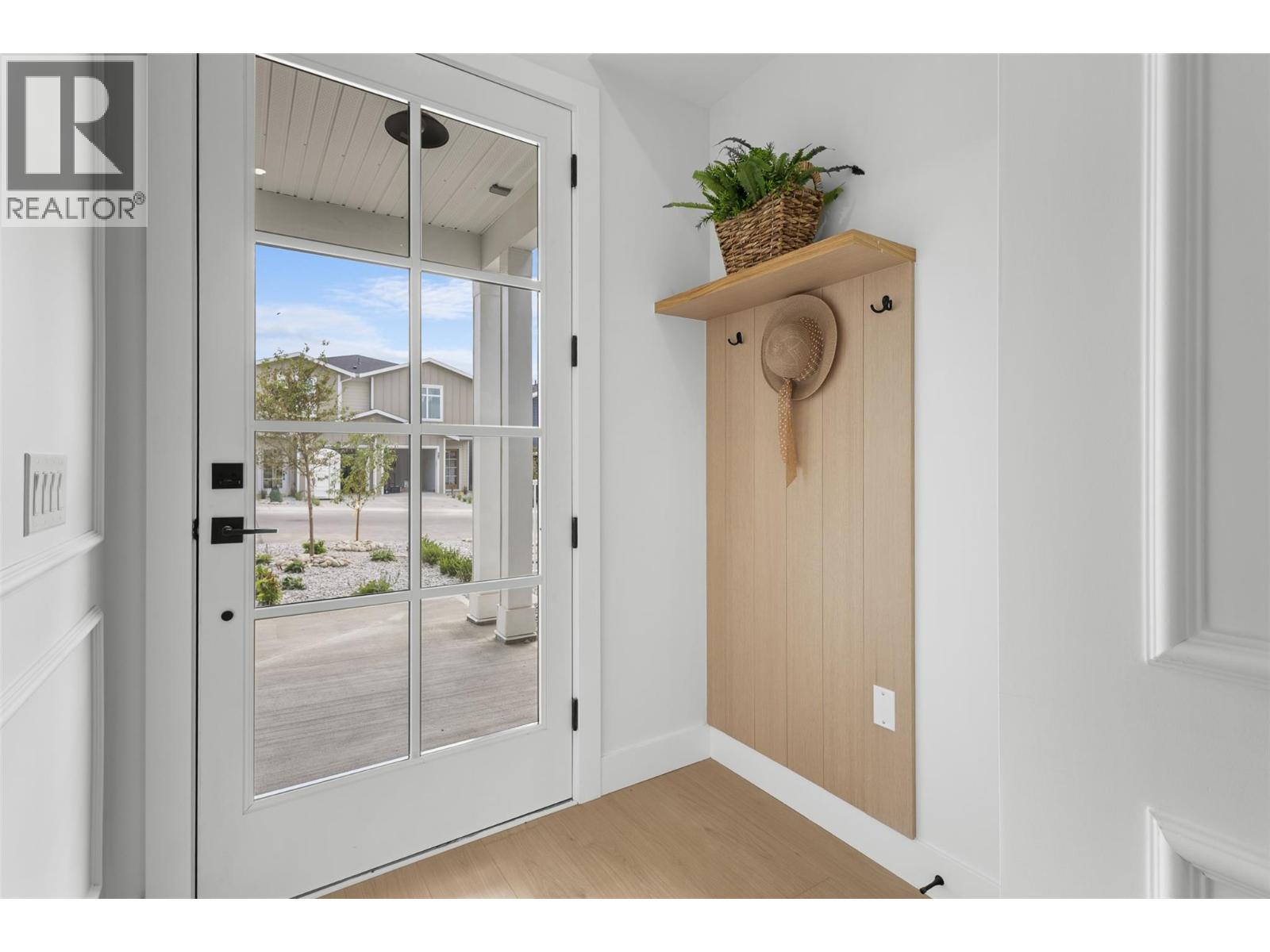 392 Chardonnay Avenue, Oliver, British Columbia  V0H 1T4 - Photo 9 - 10377569