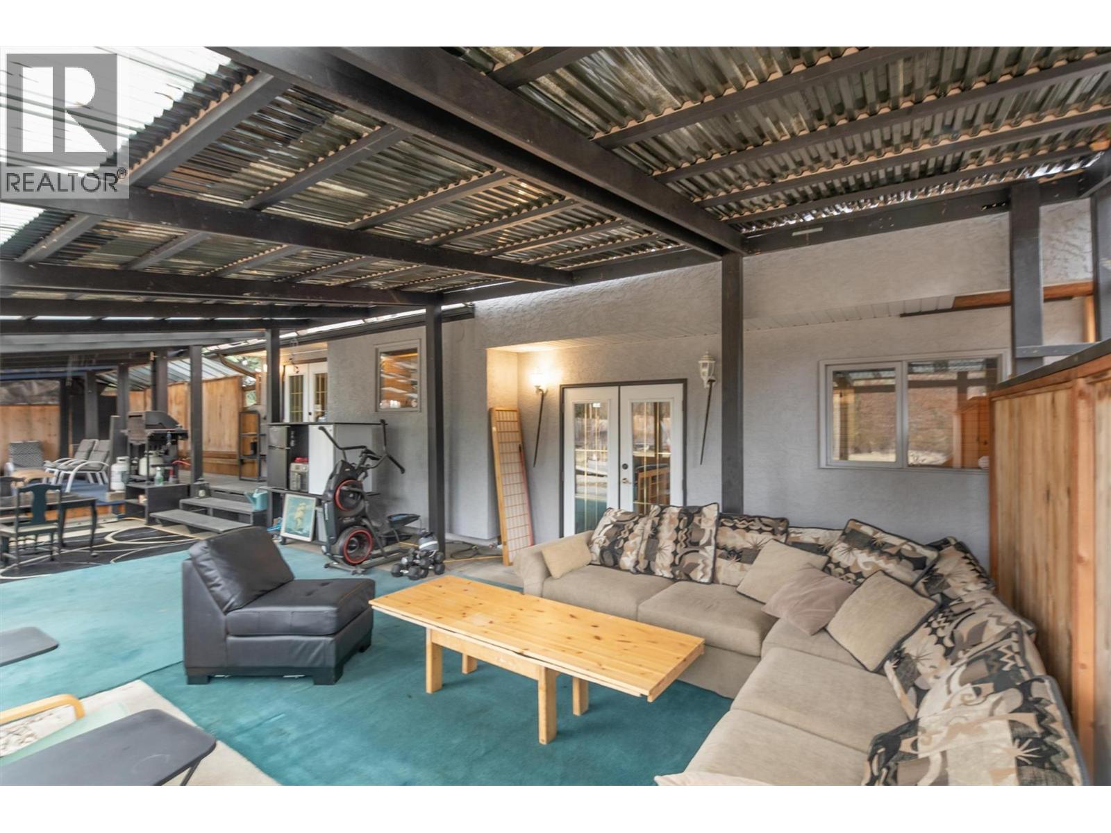 3745 Kimatouche Road, Kelowna, British Columbia  V1Y 7R2 - Photo 22 - 10373654