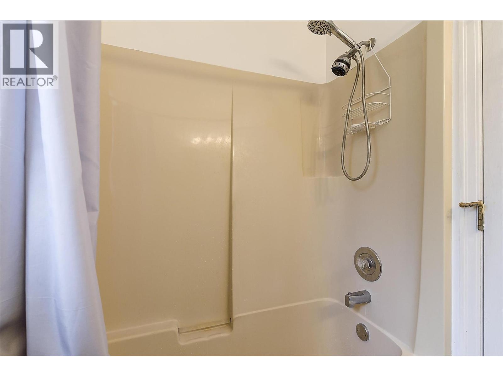 3745 Kimatouche Road, Kelowna, British Columbia  V1Y 7R2 - Photo 37 - 10373654