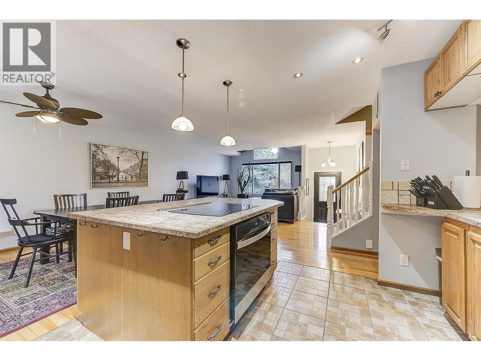 3745 Kimatouche Road, Kelowna, British Columbia  V1Y 7R2 - Photo 9 - 10373654