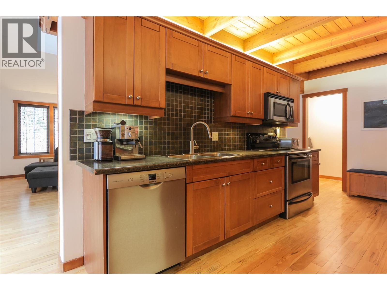 1901 Choquette Avenue Unit# 101, Nelson, British Columbia  V1L 7B8 - Photo 14 - 10377228