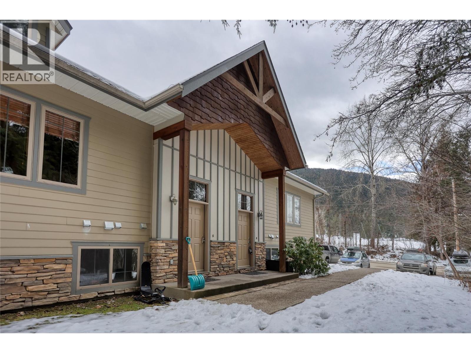 1901 Choquette Avenue Unit# 101, Nelson, British Columbia  V1L 7B8 - Photo 32 - 10377228