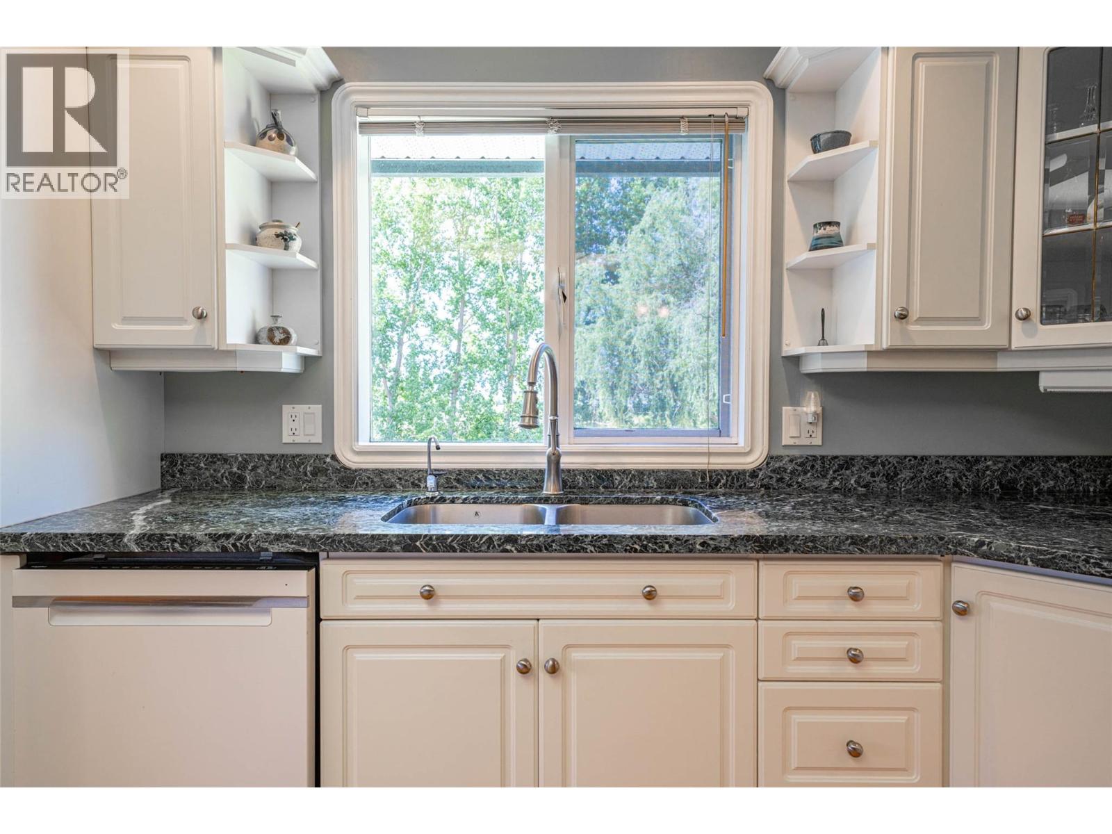 7821 Old Kamloops Road, Vernon, British Columbia  V1H 1W8 - Photo 46 - 10377723