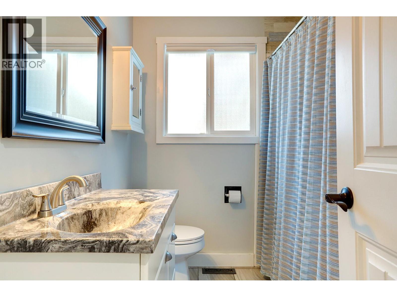 4504 16 Street, Vernon, British Columbia  V1T 3Y3 - Photo 36 - 10377363