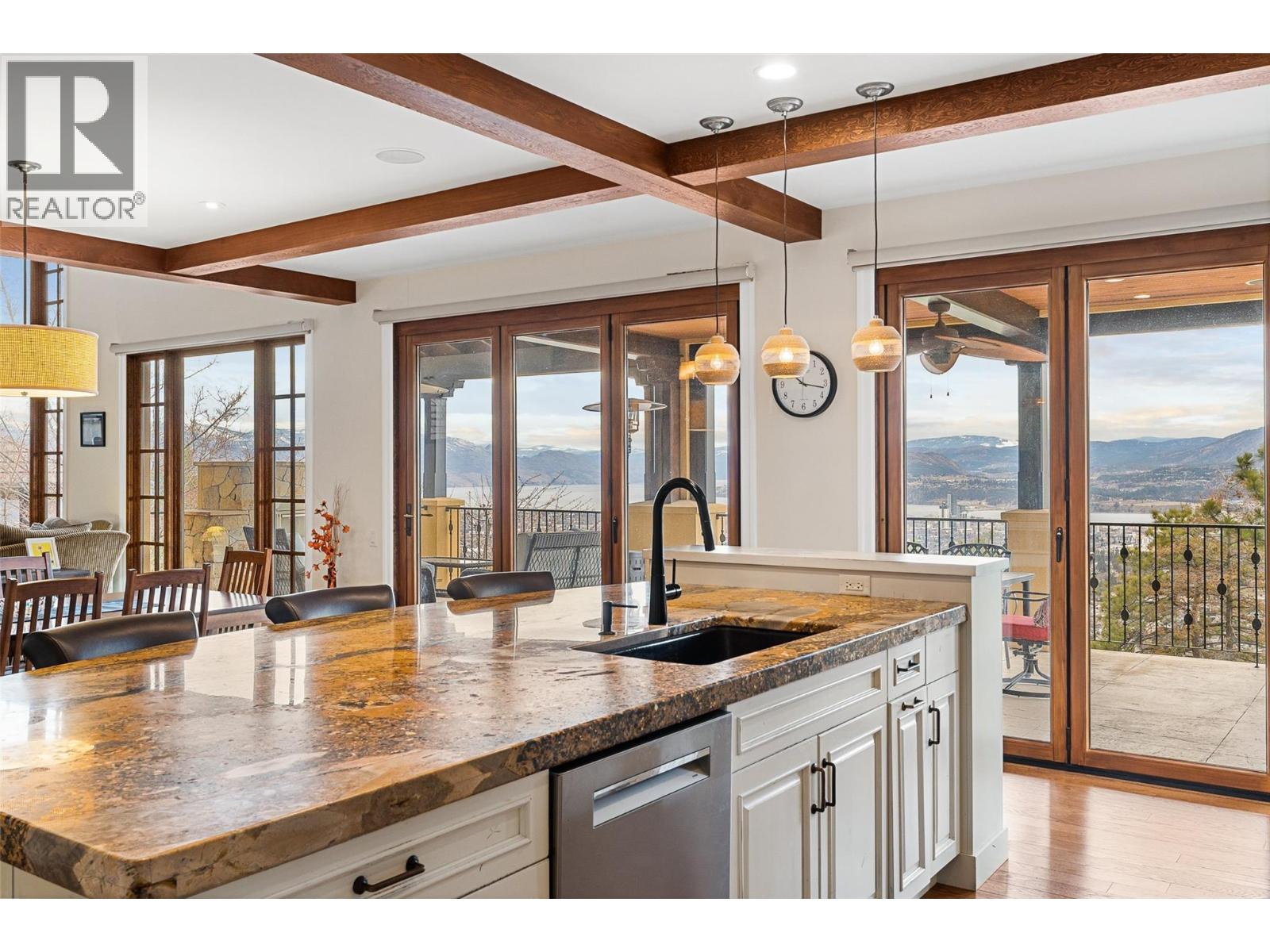 2457 Selkirk Drive, Kelowna, British Columbia  V1V 2R7 - Photo 21 - 10376813