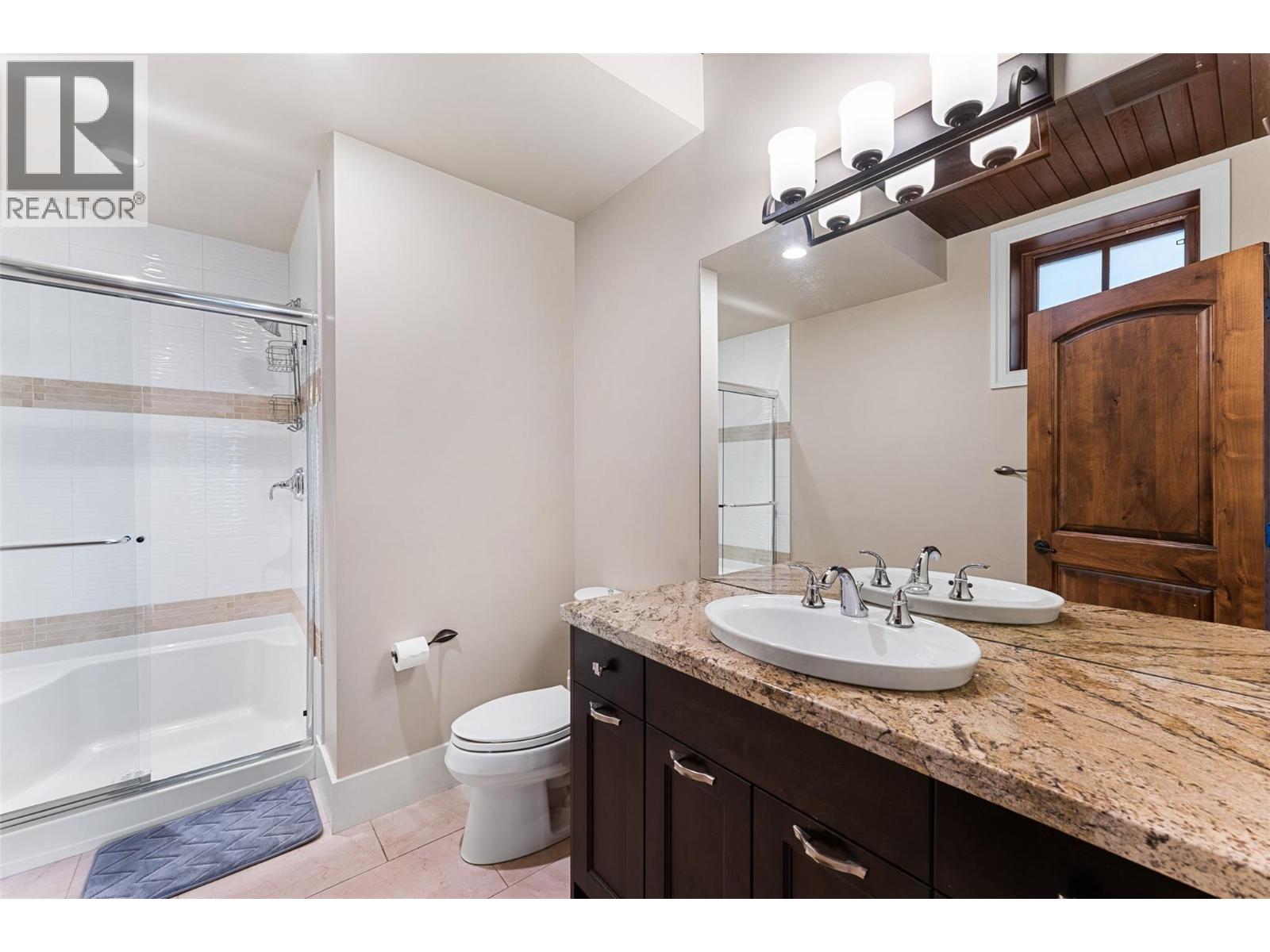 2457 Selkirk Drive, Kelowna, British Columbia  V1V 2R7 - Photo 43 - 10376813