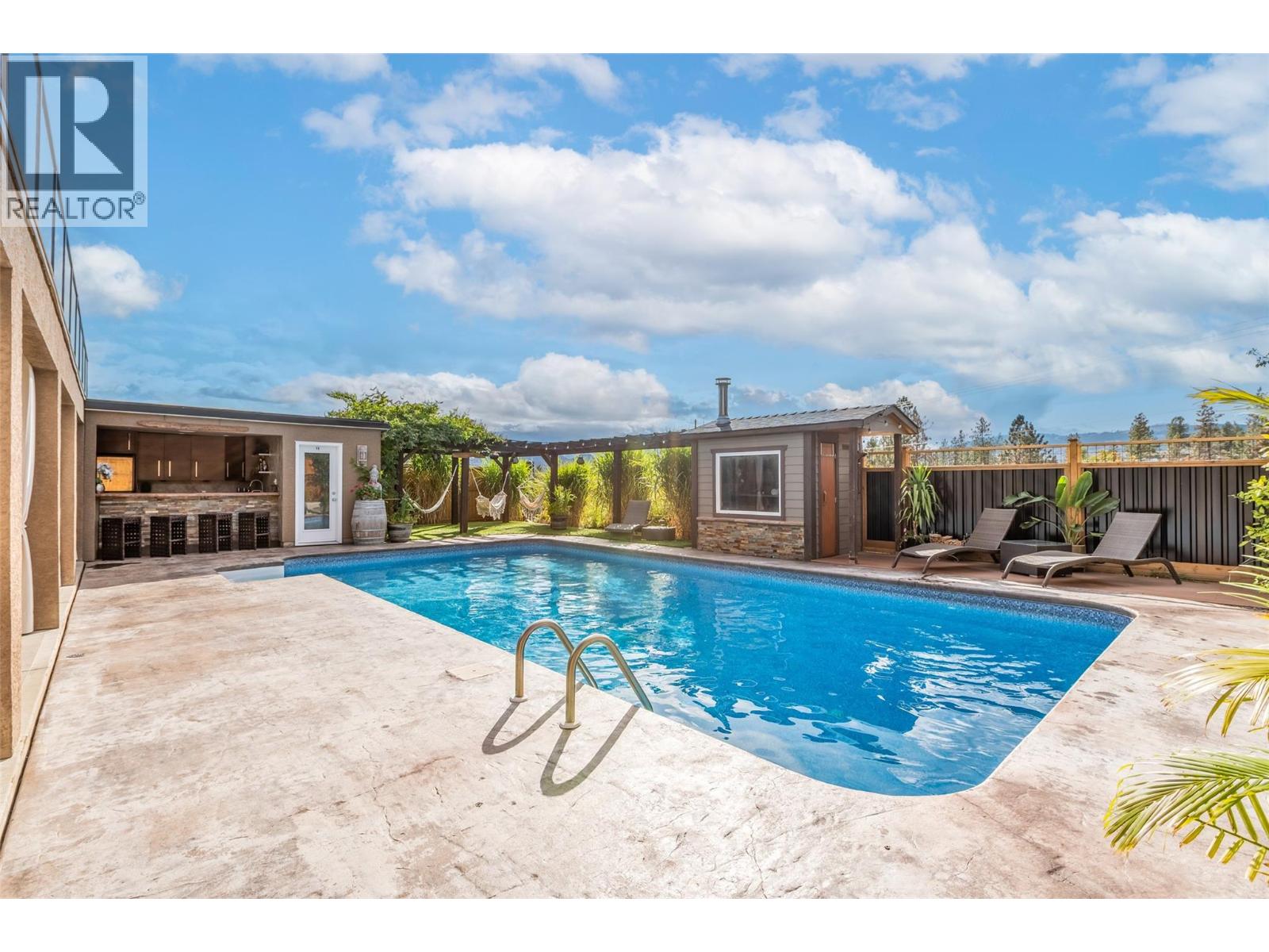 3266 Merlot Court, West Kelowna, British Columbia  V4T 2W7 - Photo 3 - 10374965