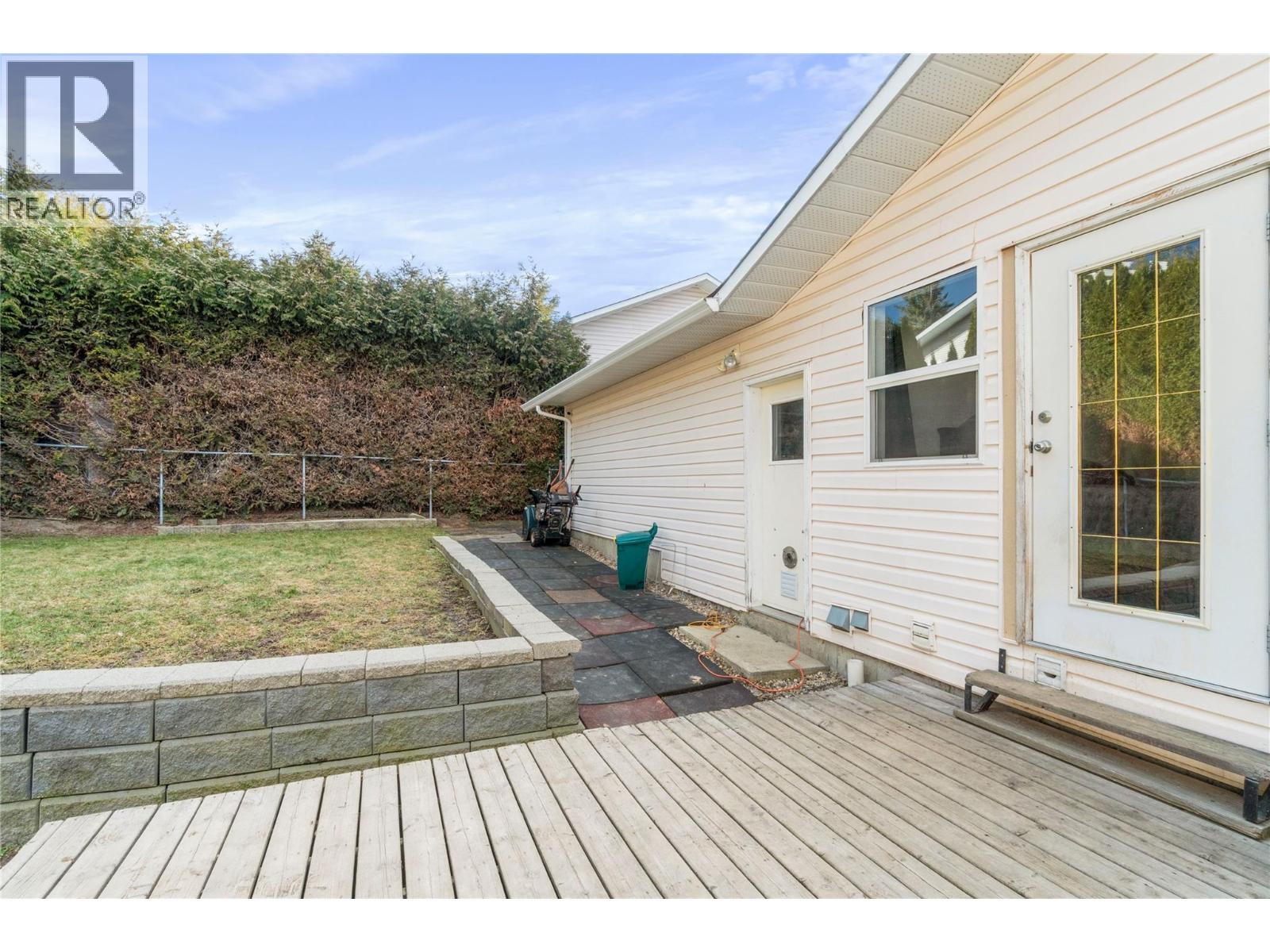 430 20 Street Se, Salmon Arm, British Columbia  V1E 1J4 - Photo 62 - 10376552