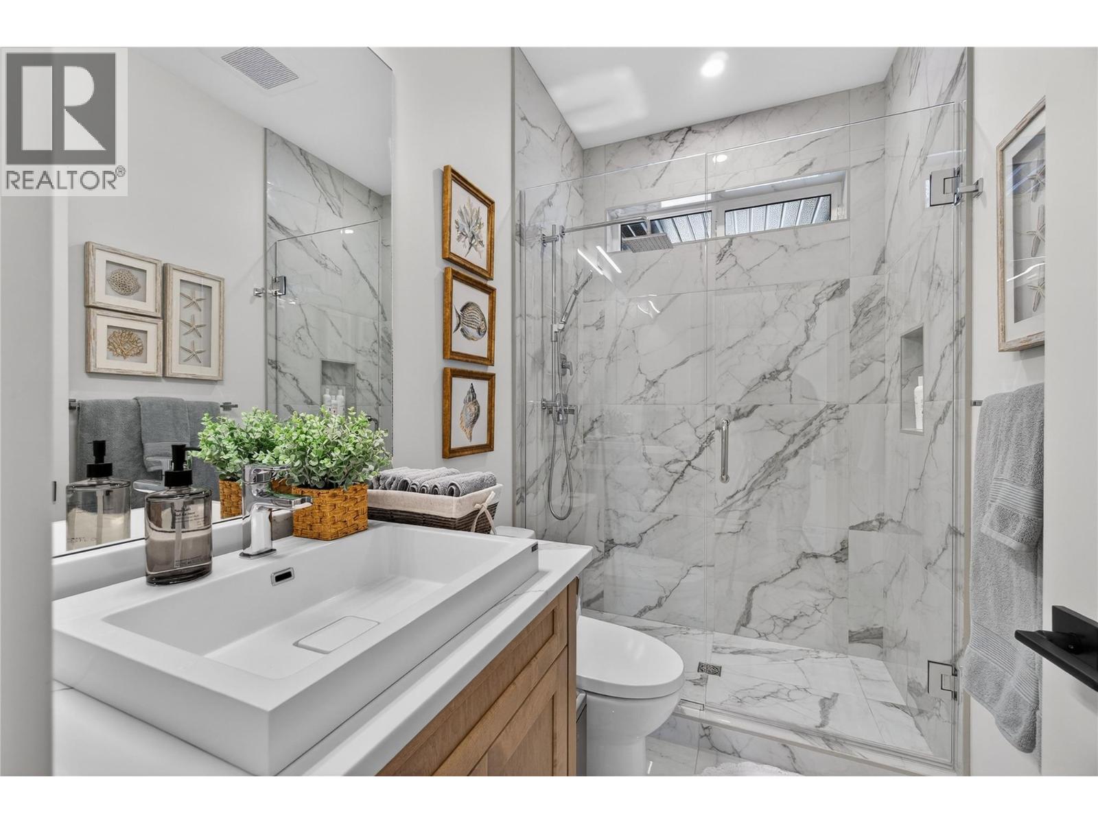 1621 9 Street Se, Salmon Arm, British Columbia  V1E 0G9 - Photo 43 - 10377706