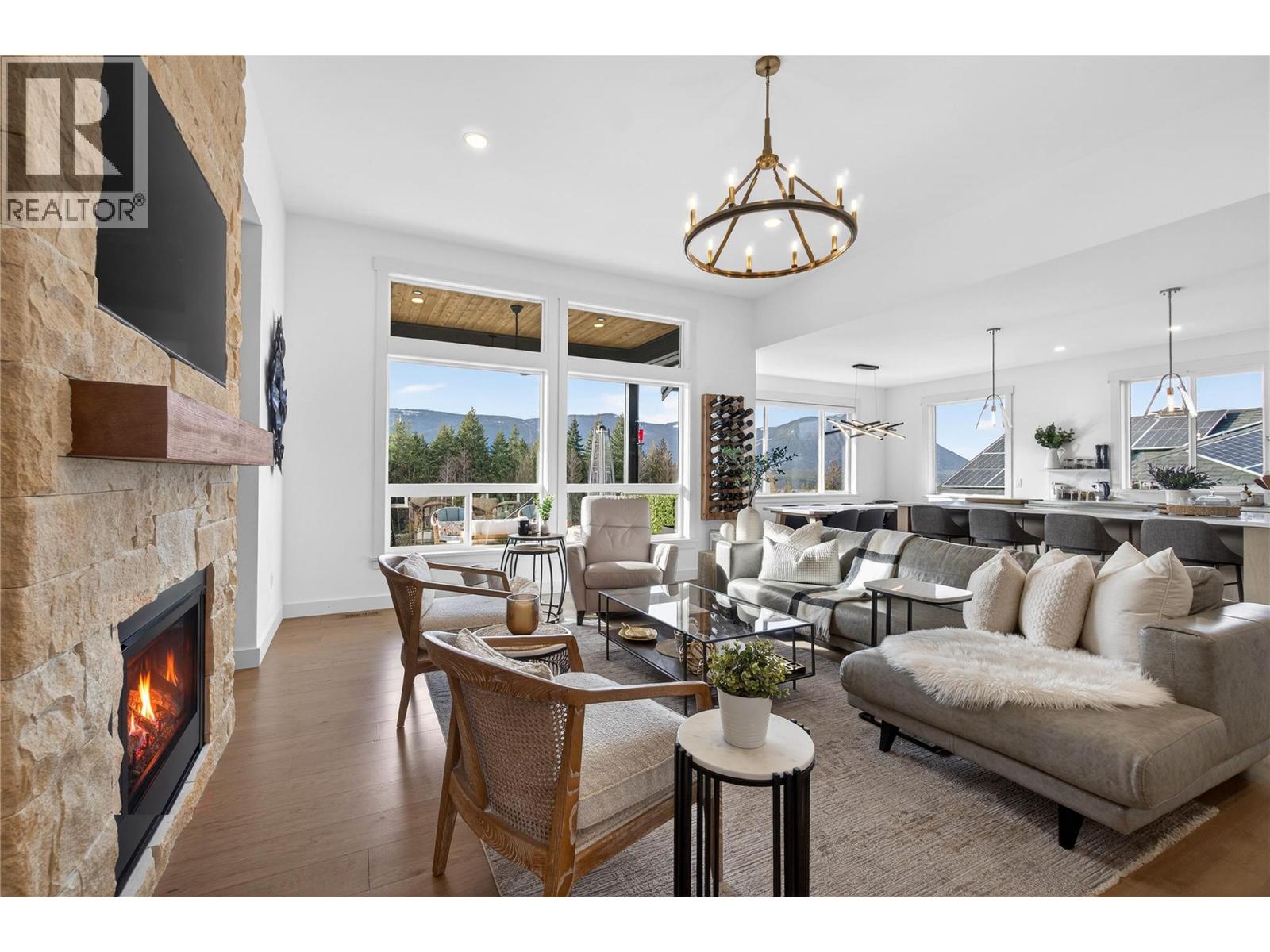 1621 9 Street Se, Salmon Arm, British Columbia  V1E 0G9 - Photo 8 - 10377706