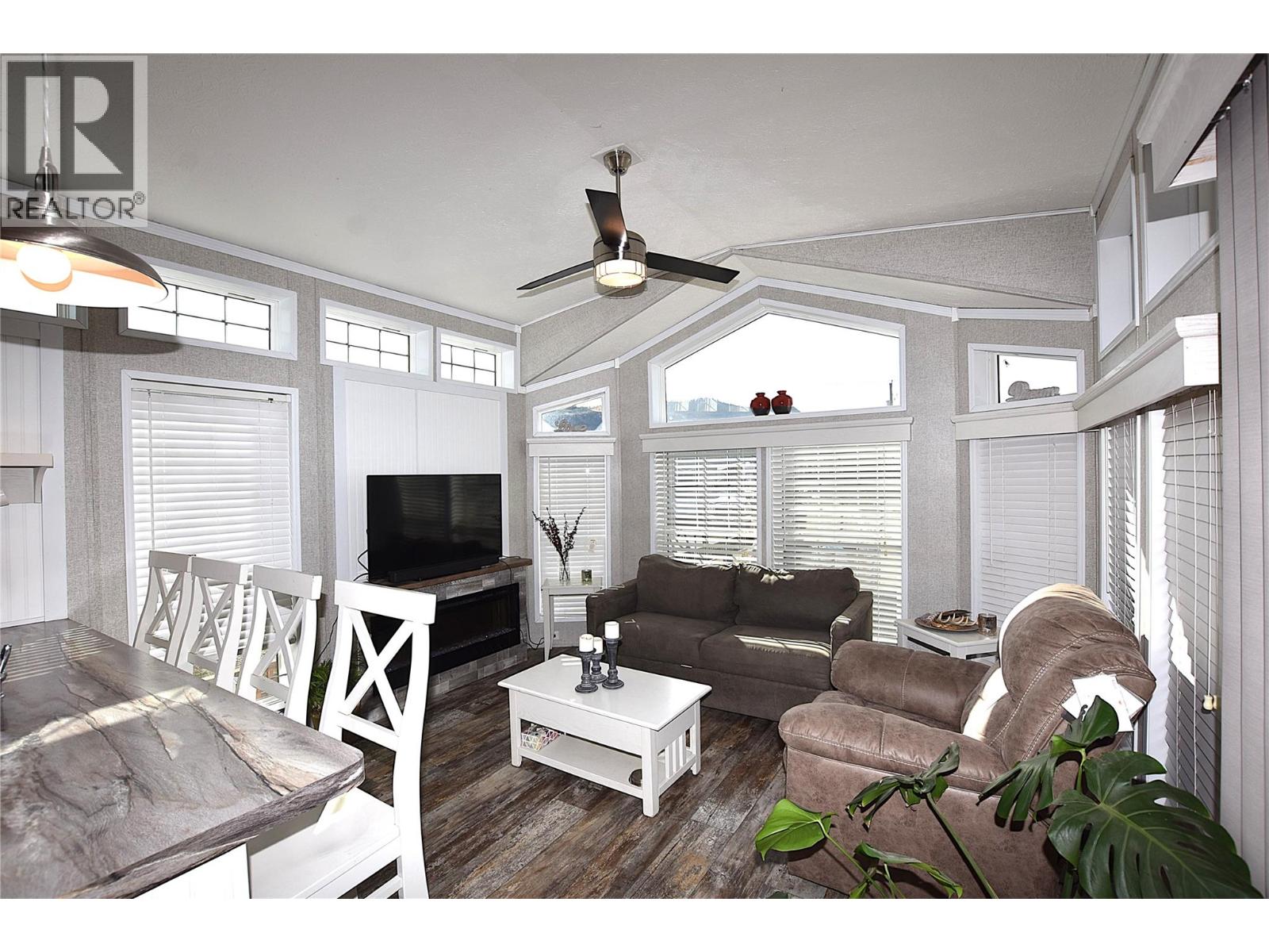 65 Antoine Unit# 5, Vernon, British Columbia  V1H 2A3 - Photo 7 - 10377568