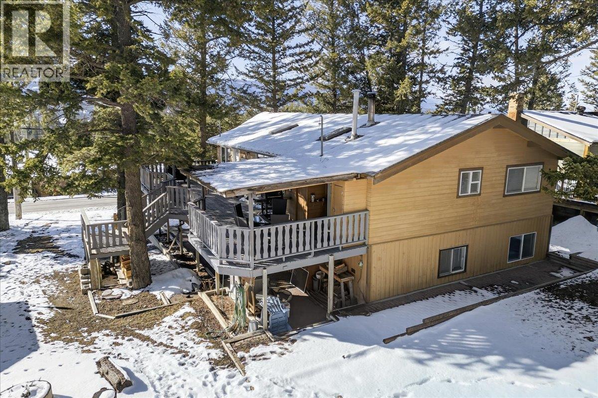 5024 Hot Springs Road, Fairmont Hot Springs, British Columbia  V0B 1L1 - Photo 35 - 10377068