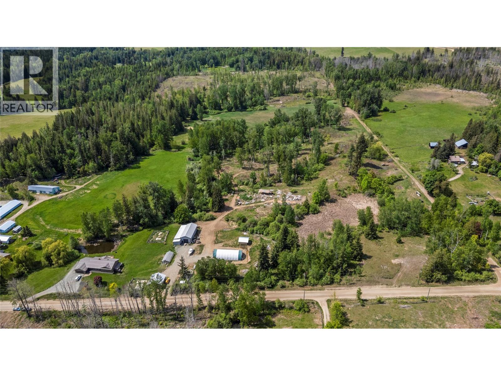 2523 Evans Road, Celista, British Columbia  V0E 1M6 - Photo 24 - 10377750