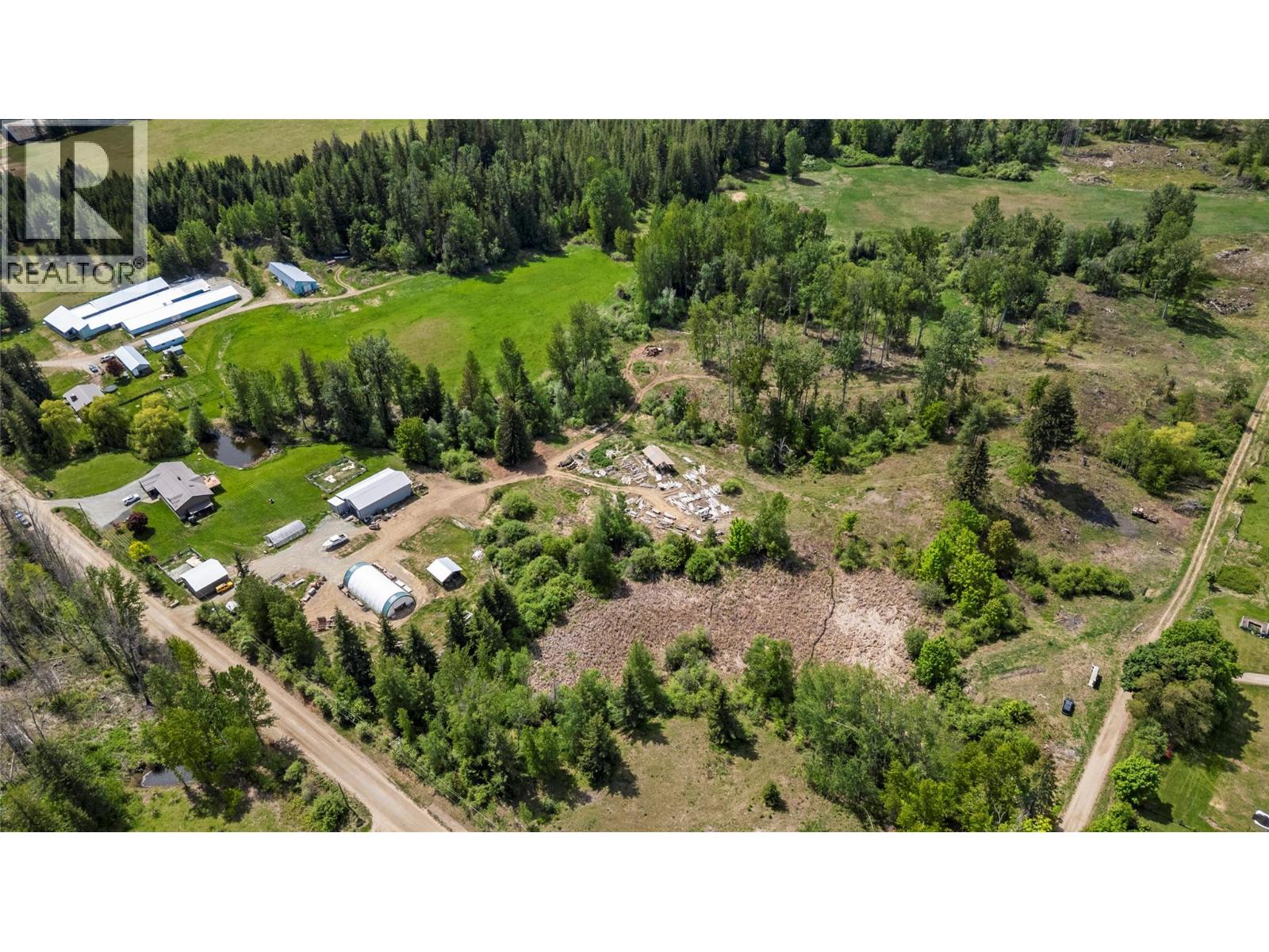 2523 Evans Road, Celista, British Columbia  V0E 1M6 - Photo 26 - 10377750