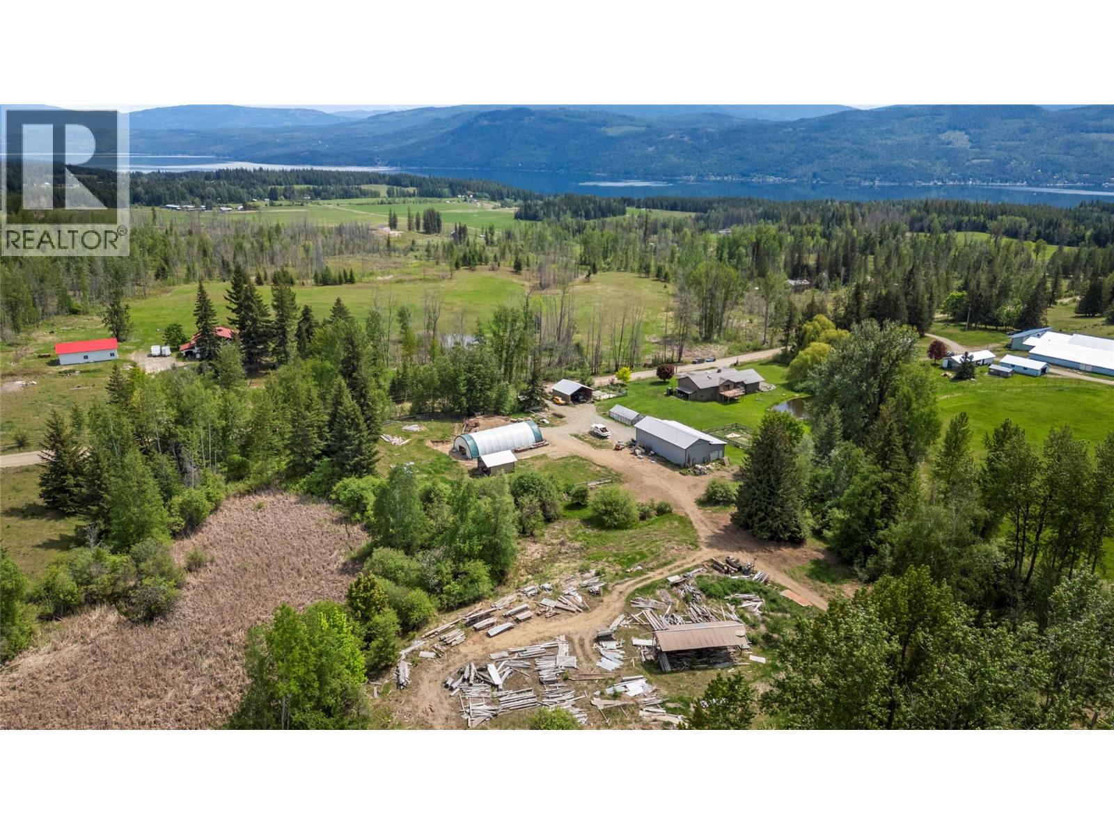 2523 Evans Road, Celista, British Columbia  V0E 1M6 - Photo 34 - 10377750