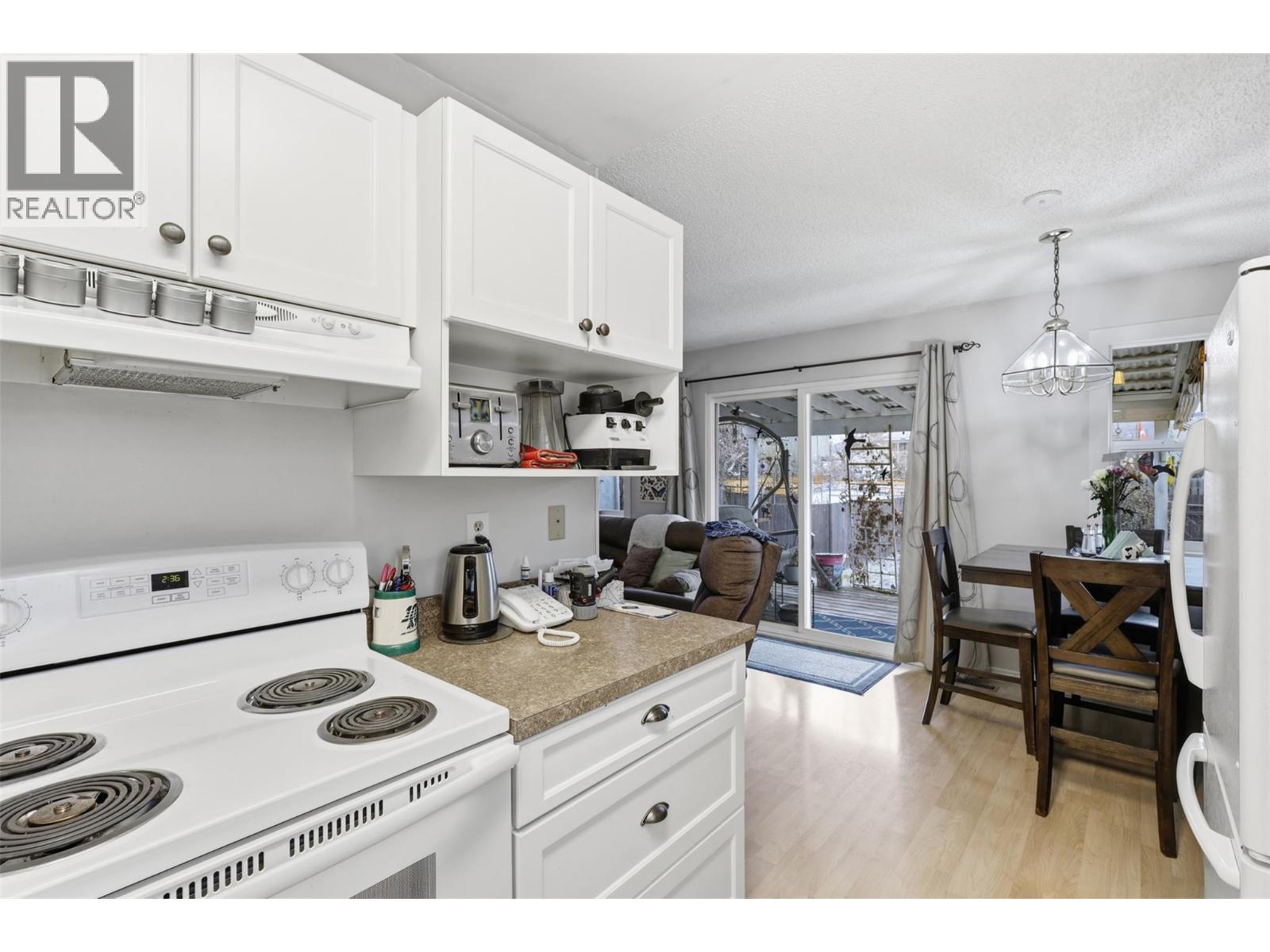 1155 Pembroke Avenue, Kamloops, British Columbia  V2B 7W5 - Photo 7 - 10377604